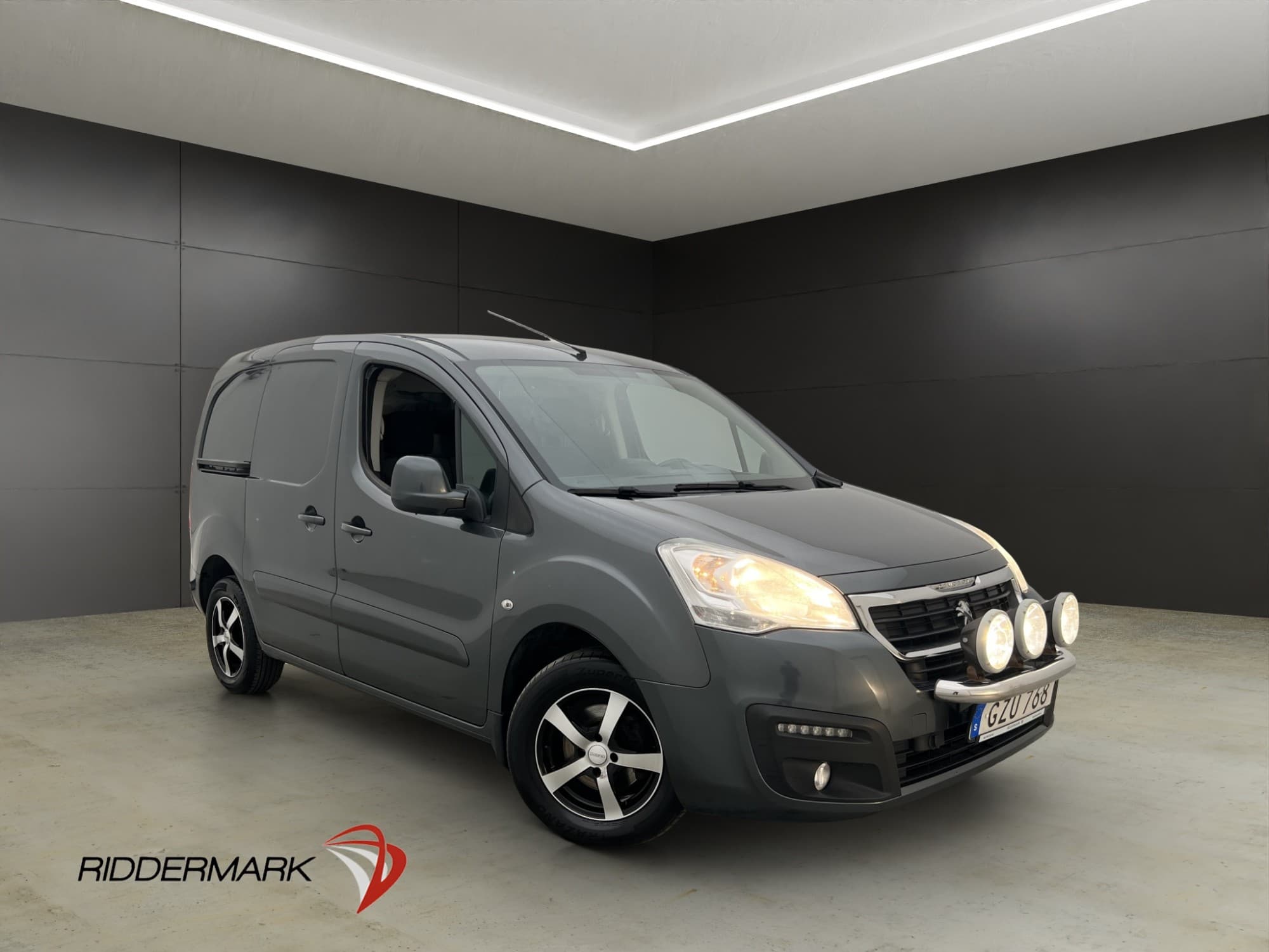 Peugeot Partner 1.6HDi 99hk Ny-Kamrem PDC Drag Farthållare