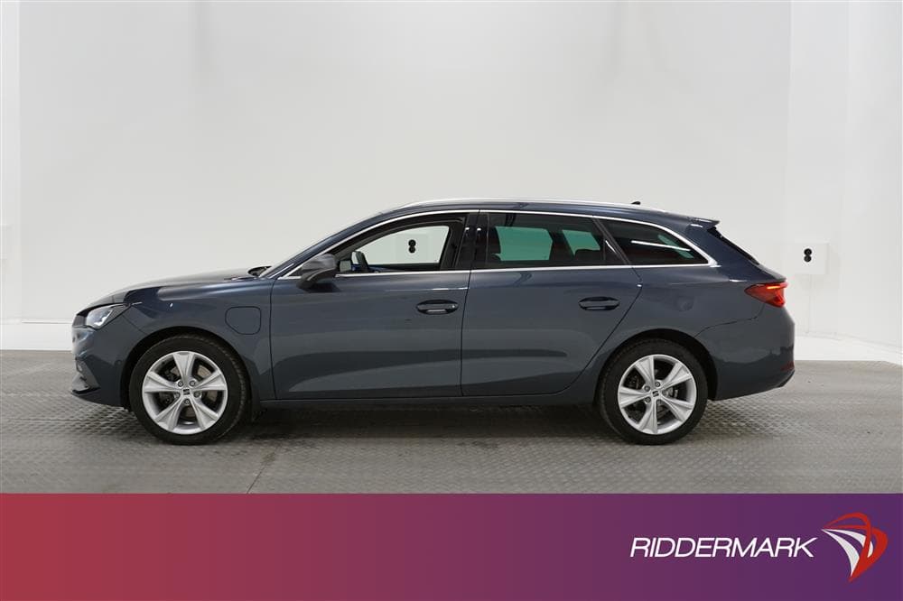 SEAT Leon 1.4 e-HYBRID Sportstourer 245hk