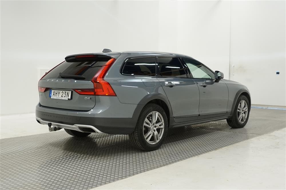Volvo V90 Cross Country D4 AWD D-Värm VOC Drag 0,53l/milexteriör