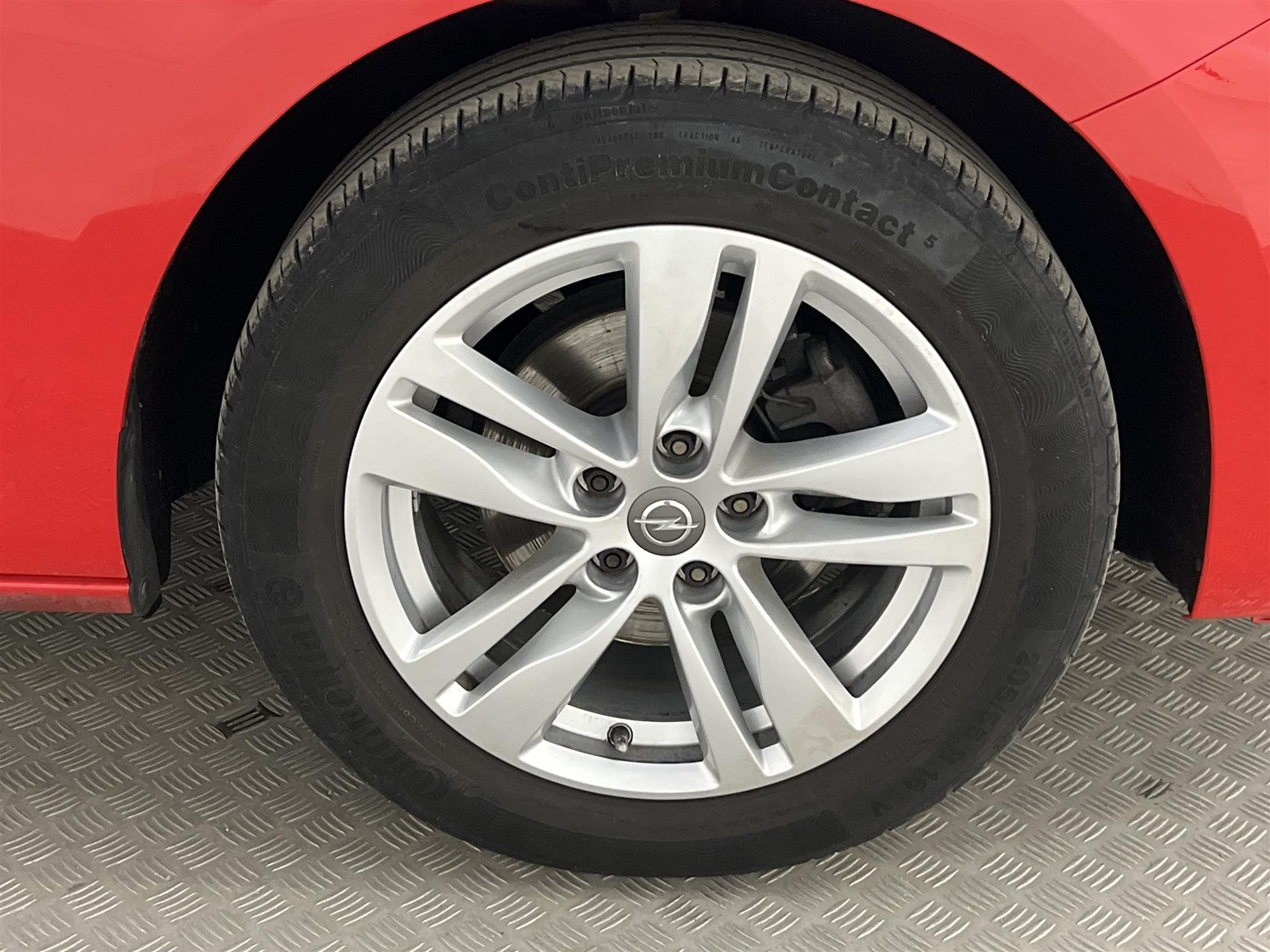 Opel Astra 1.0 105hk Sensorer Välservad Låg Skatt 0,45l/mil
