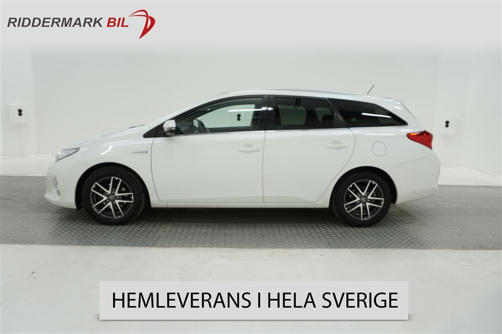 Toyota Auris 1.8 HSD Touring 99hk
