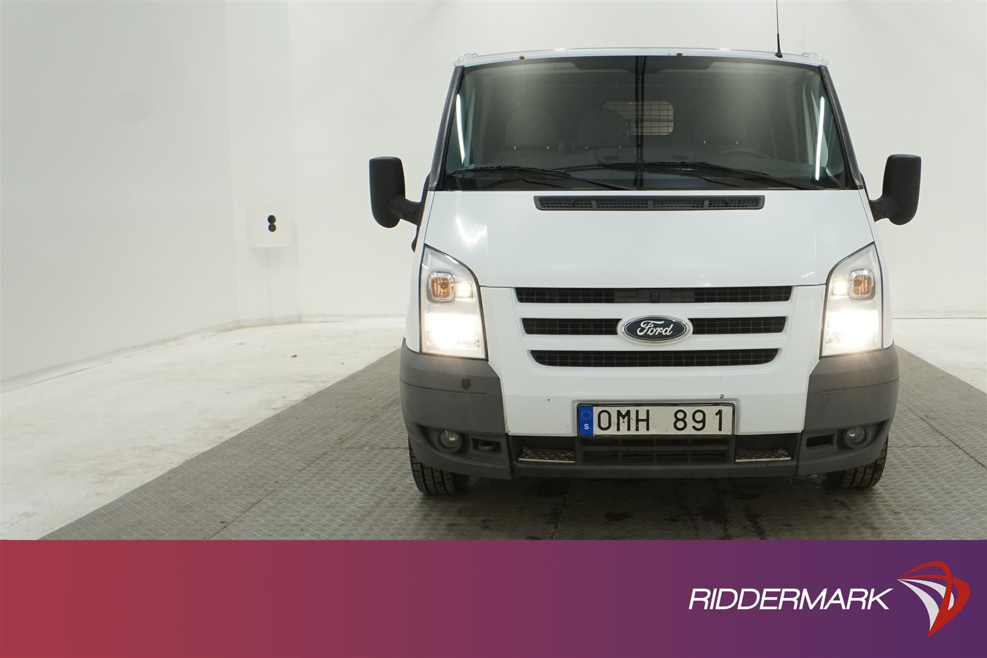 Ford Transit T300 2.2TDCi Lång V-inredd Dragkrok Moms