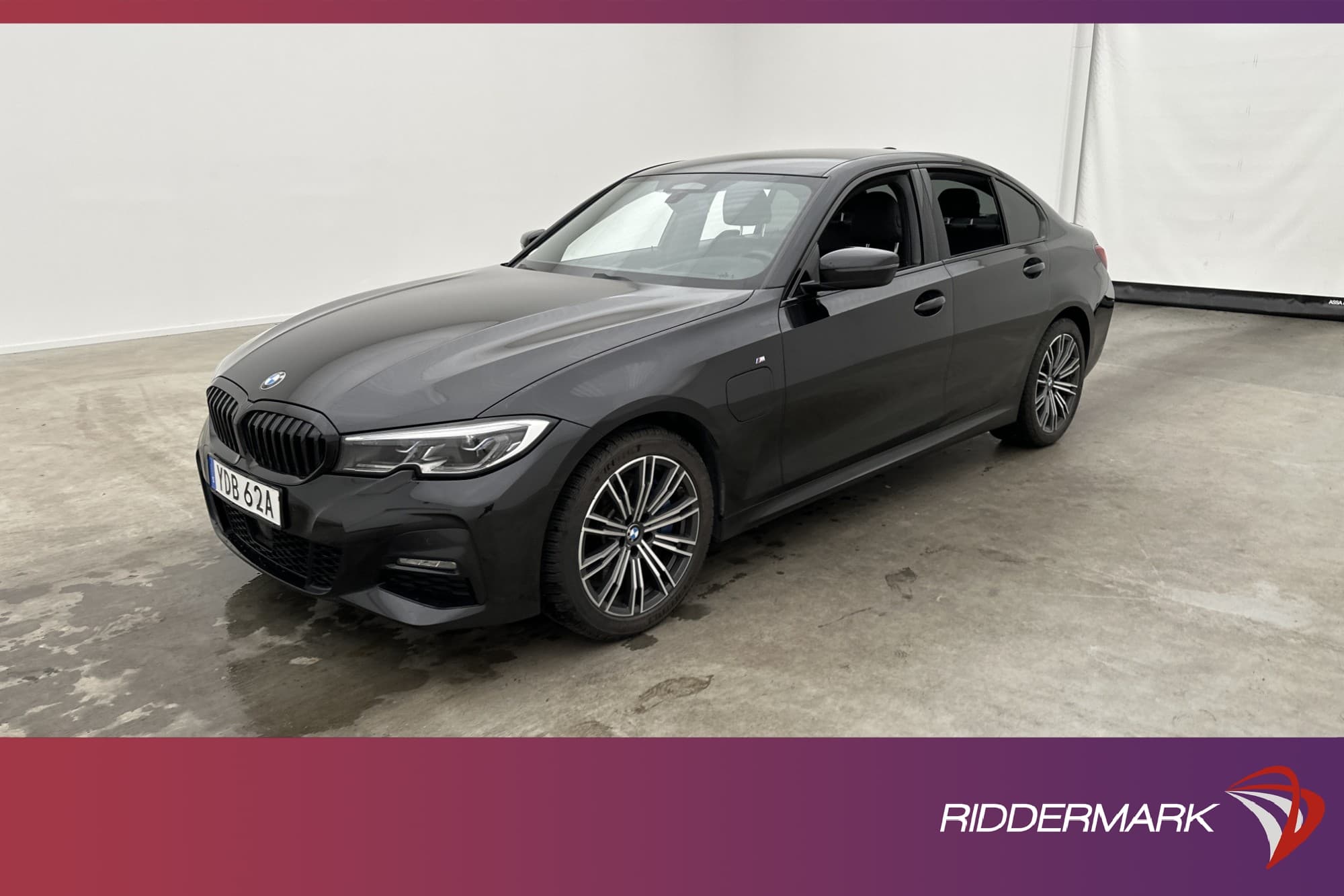 BMW 330 e Sedan 292hk