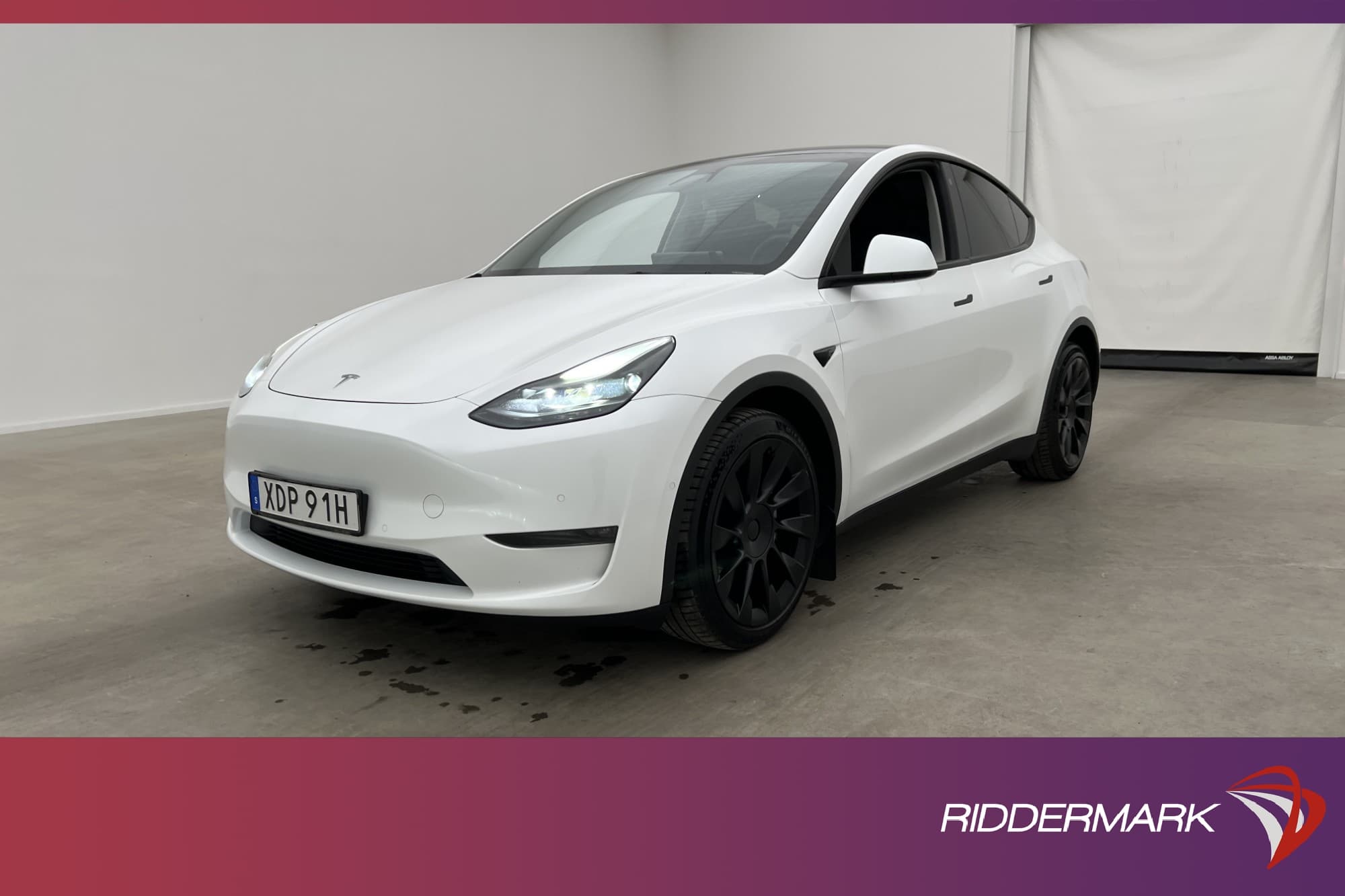 Tesla Model Y Long Range AWD