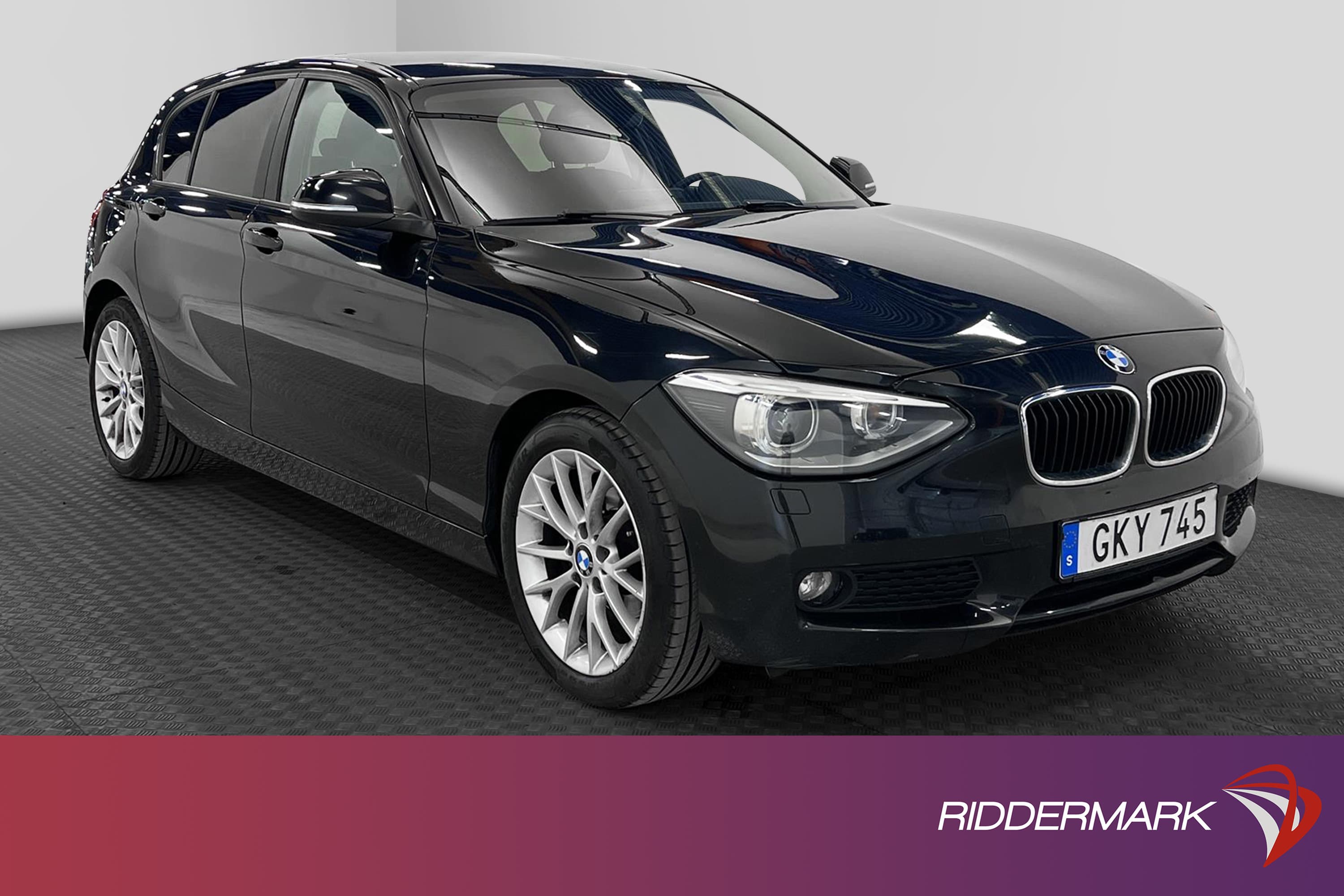 BMW 118 d Steptronic 143hk Dragkrok Sensorer Välservad