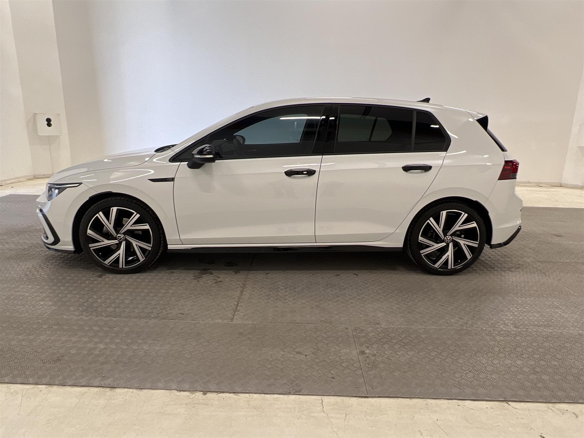 Volkswagen Golf 1.5 eTSI 150hk