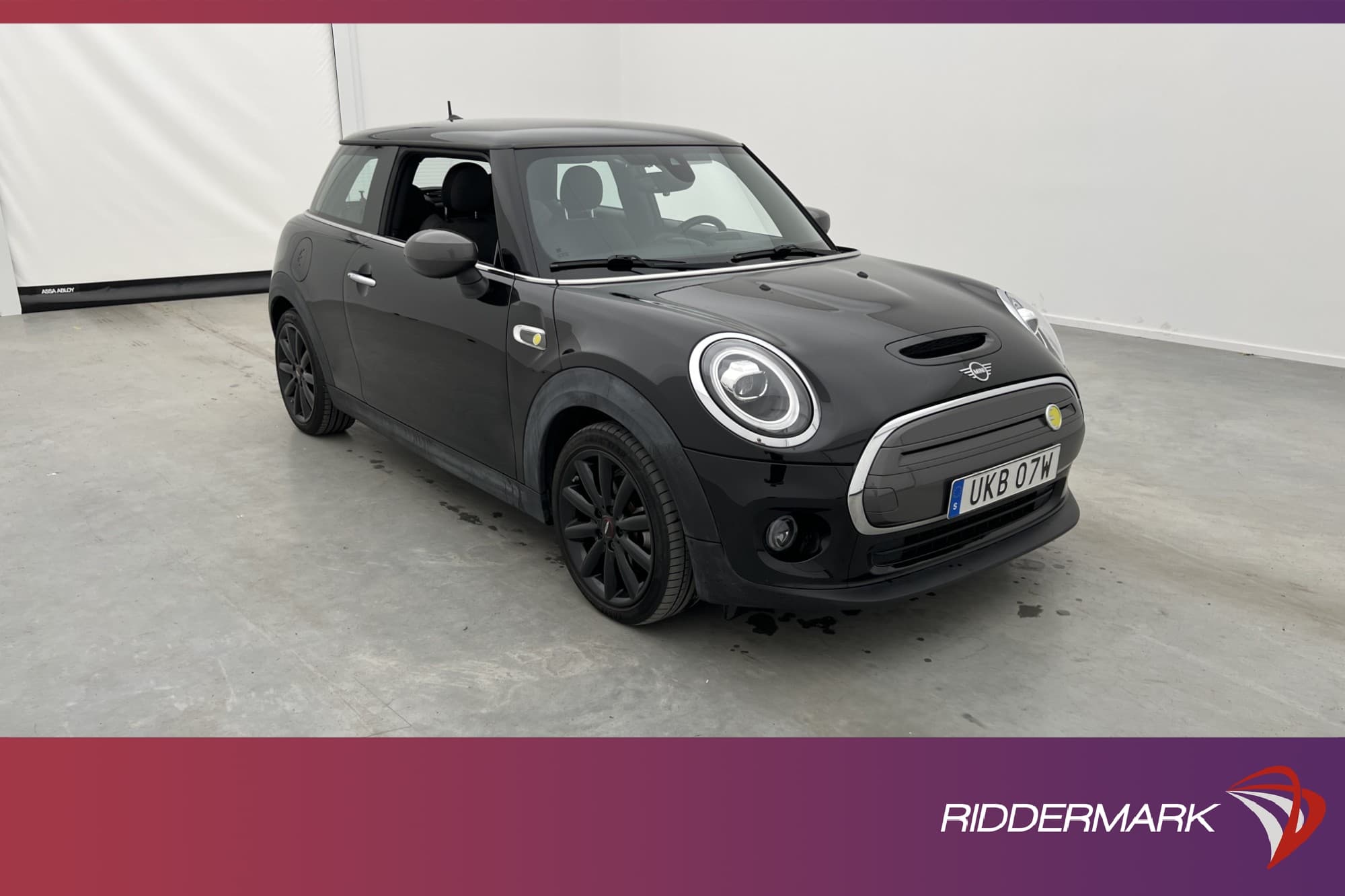 MINI Cooper SE 32.6 kWh 184hk