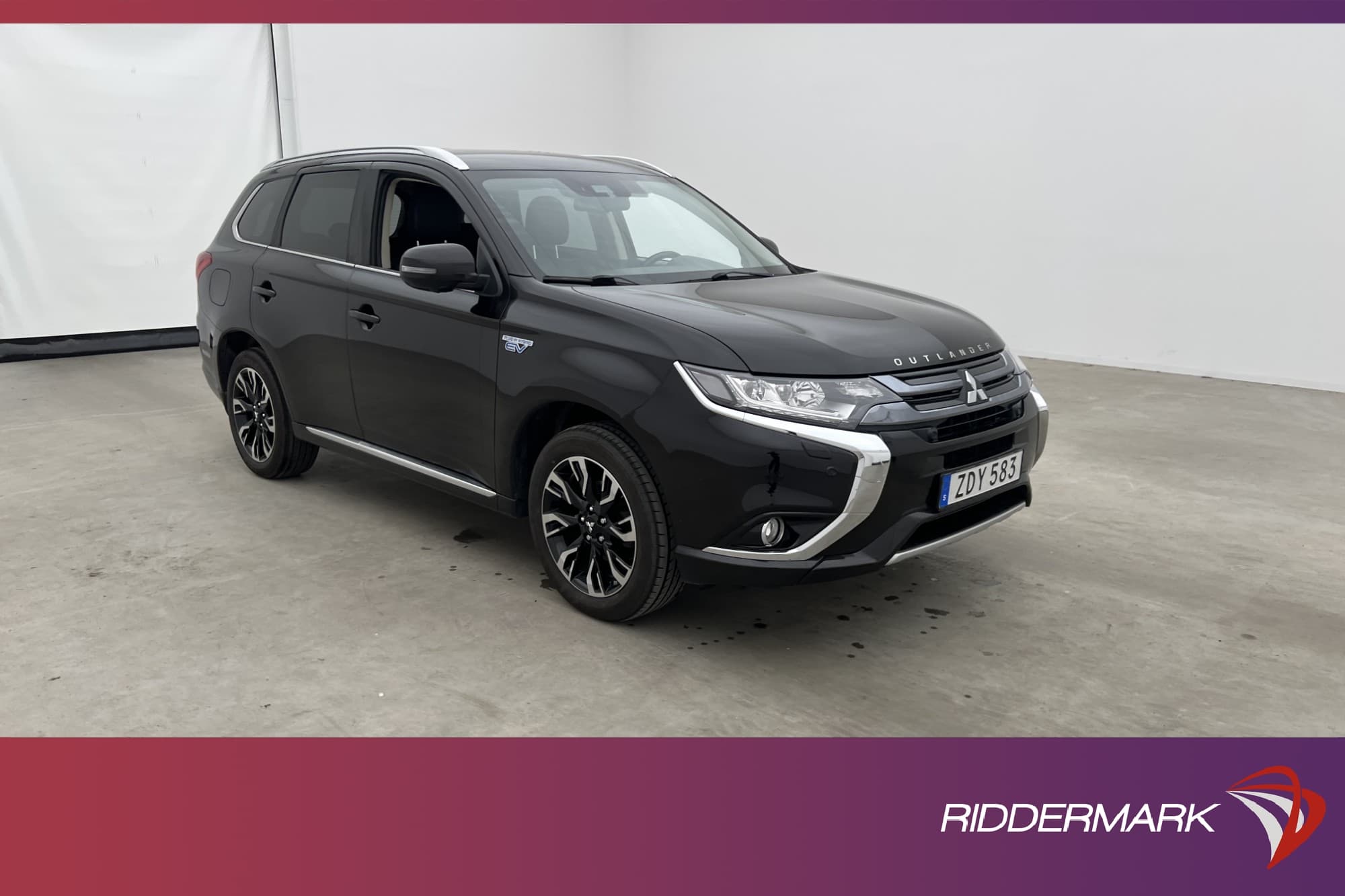 Mitsubishi Outlander PHEV 4WD 203hk
