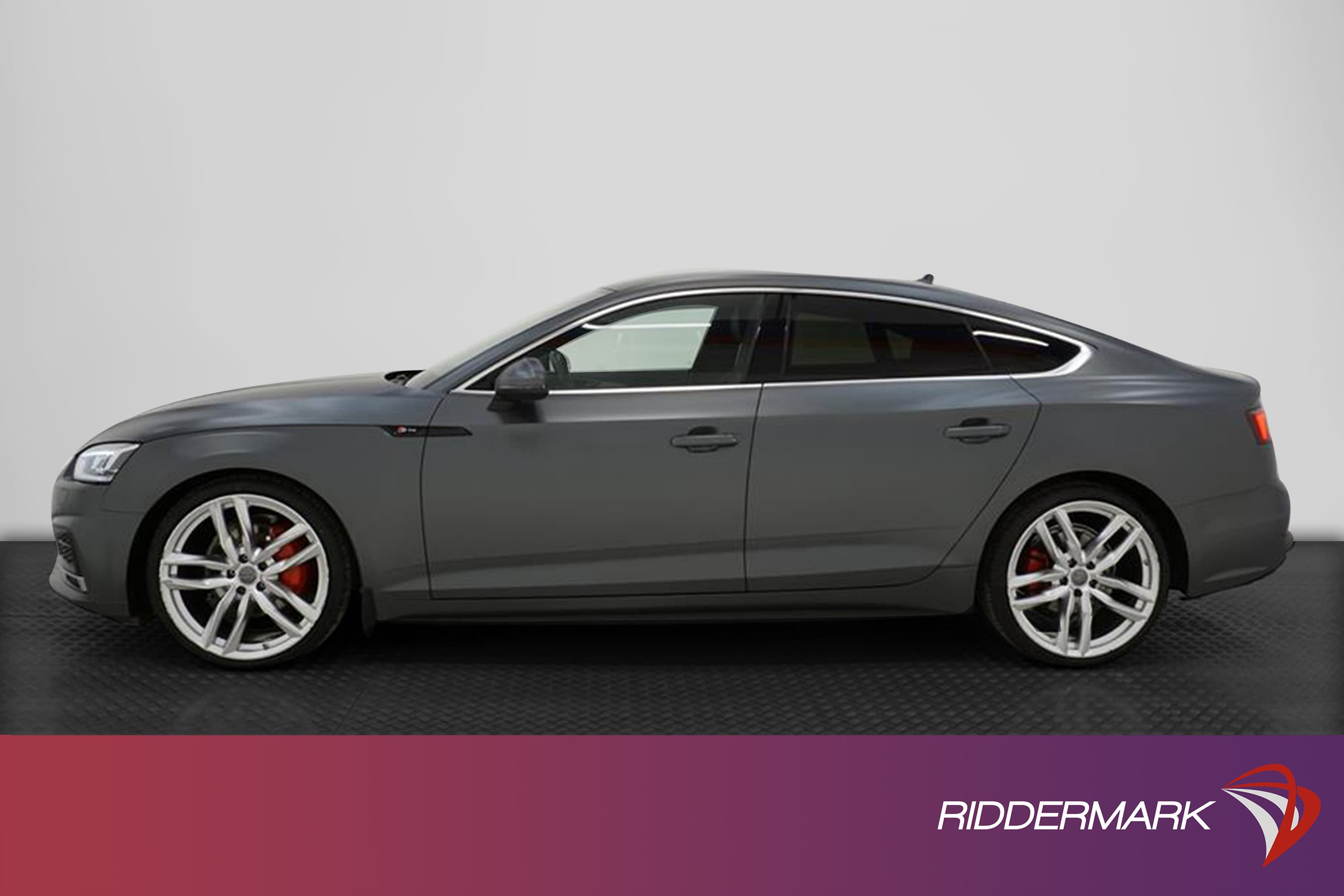 Audi A5 2.0 TDI Quattro Full S-Line Matrix Keyless CarPlayexteriör