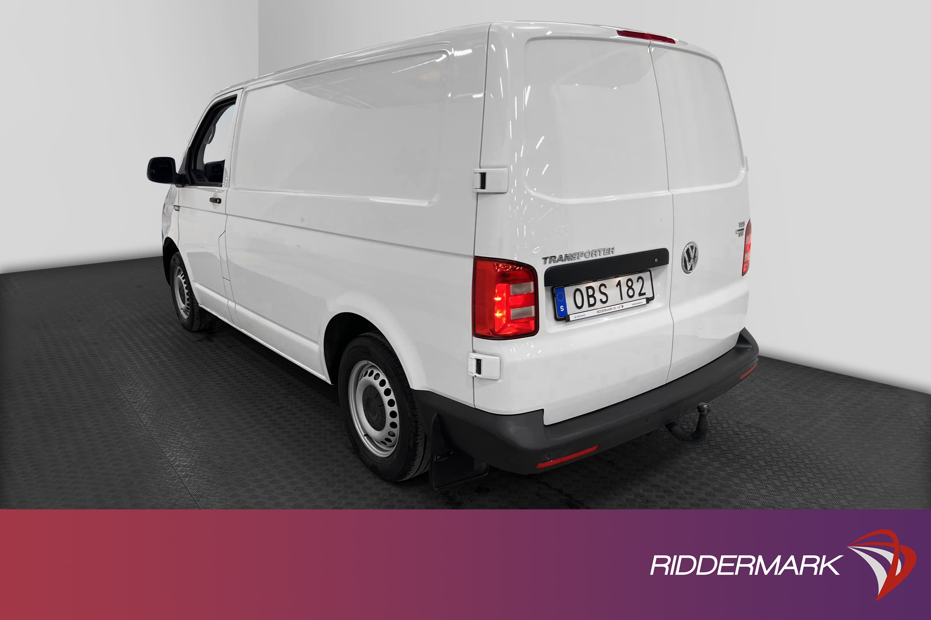 Volkswagen Transporter 2.0 TDI 140hk Aut 3sits Värmare Drag
