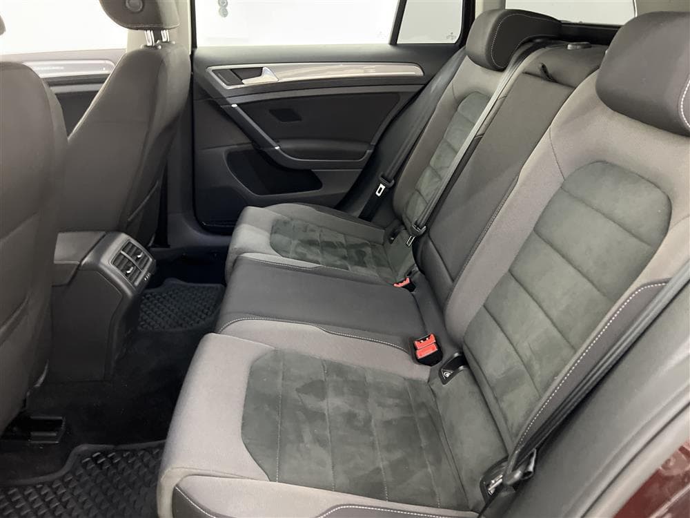 Volkswagen Golf Alltrack 2.0 TDI 4M D-Värm B-Kamera Draginteriör