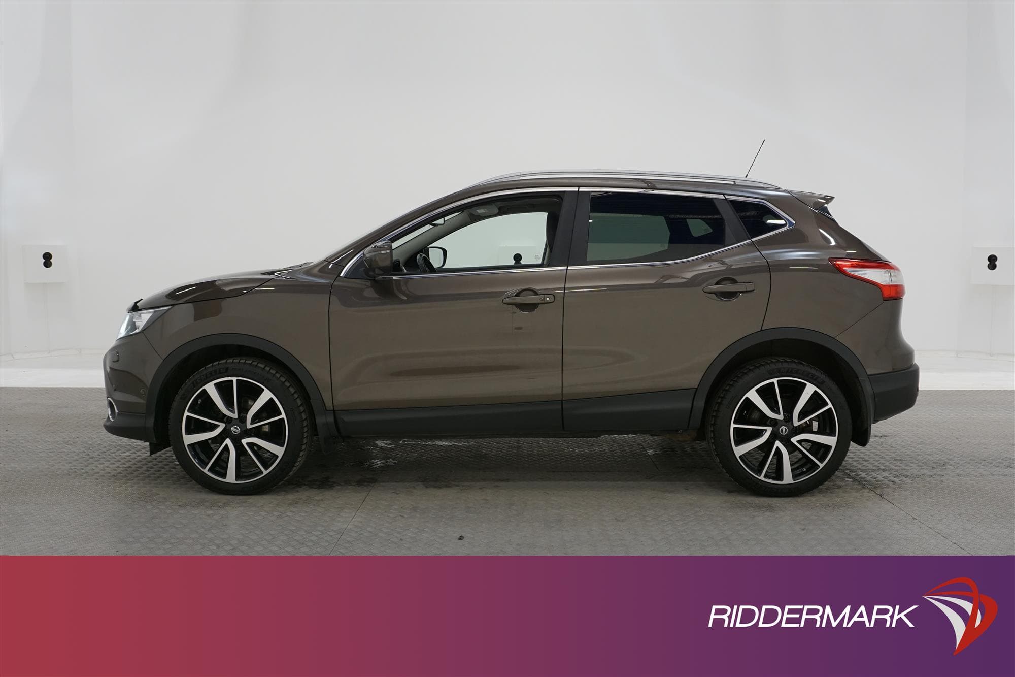 Nissan Qashqai 1.6 dCi 4X4 130hk Tekna M&K-Värm Pano Navi 