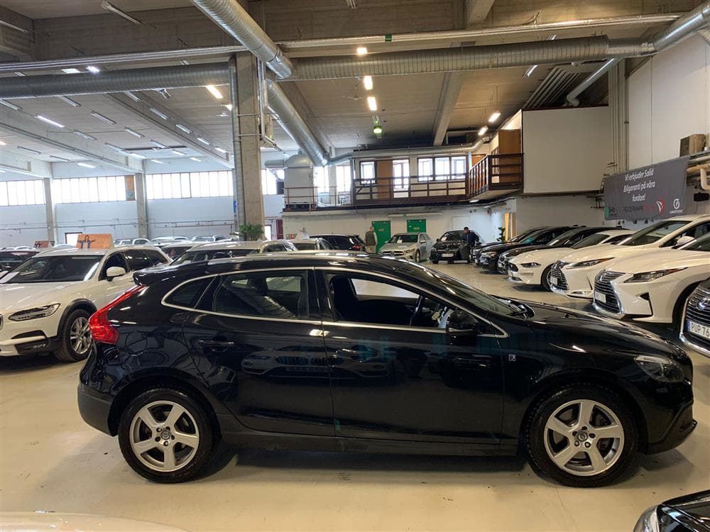 Volvo V40 Cross Country D4 Ocean Race B-kamera VOC 0,43l/milexteriör