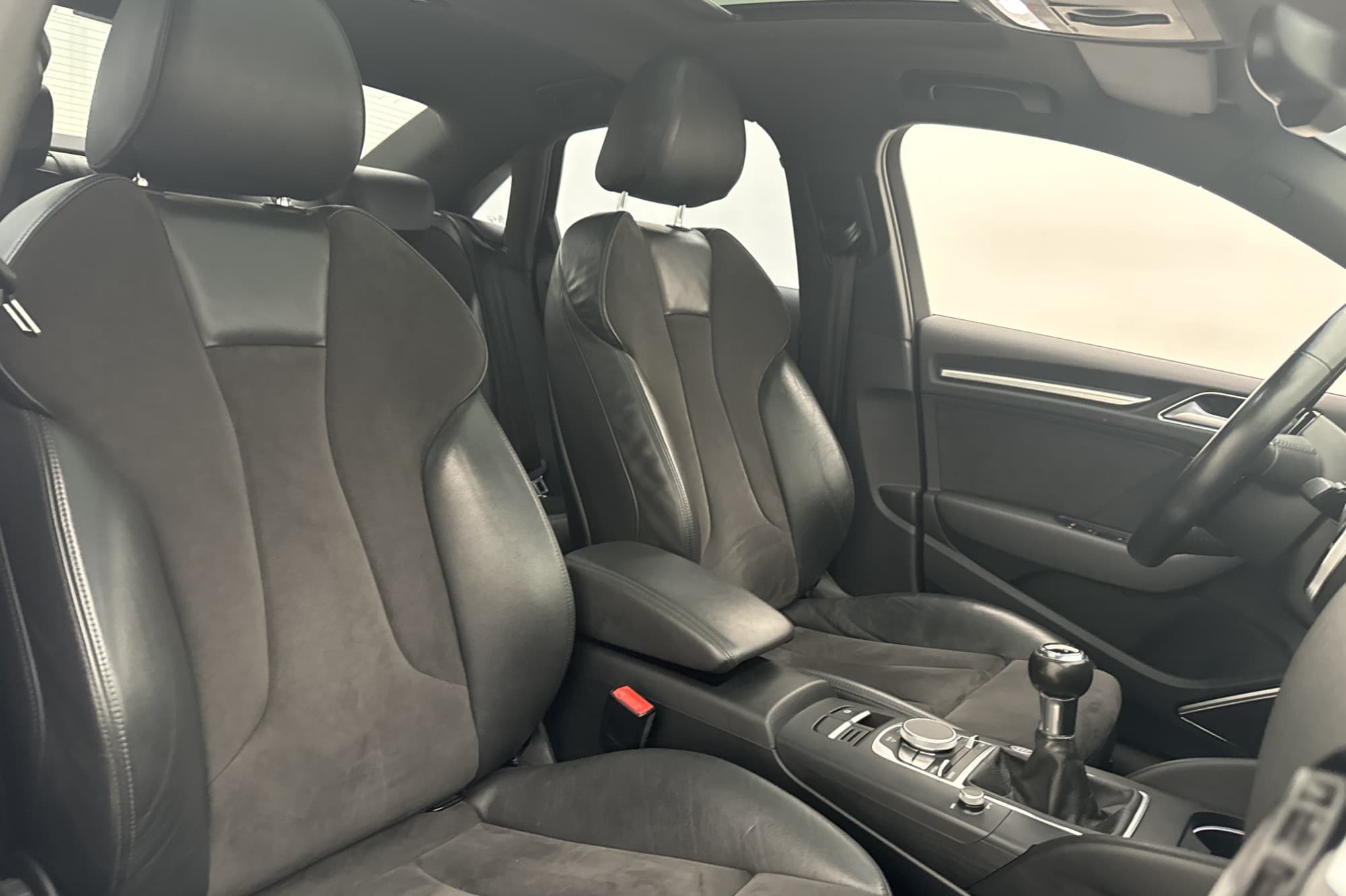 Audi A3 Sedan TDI 150hk S-Line Pano Navi Matrix Halvskinn