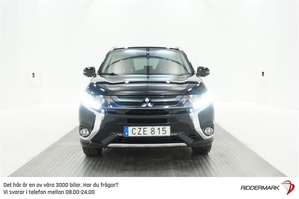 Mitsubishi Outlander 2.0 P-HEV 4WD Business