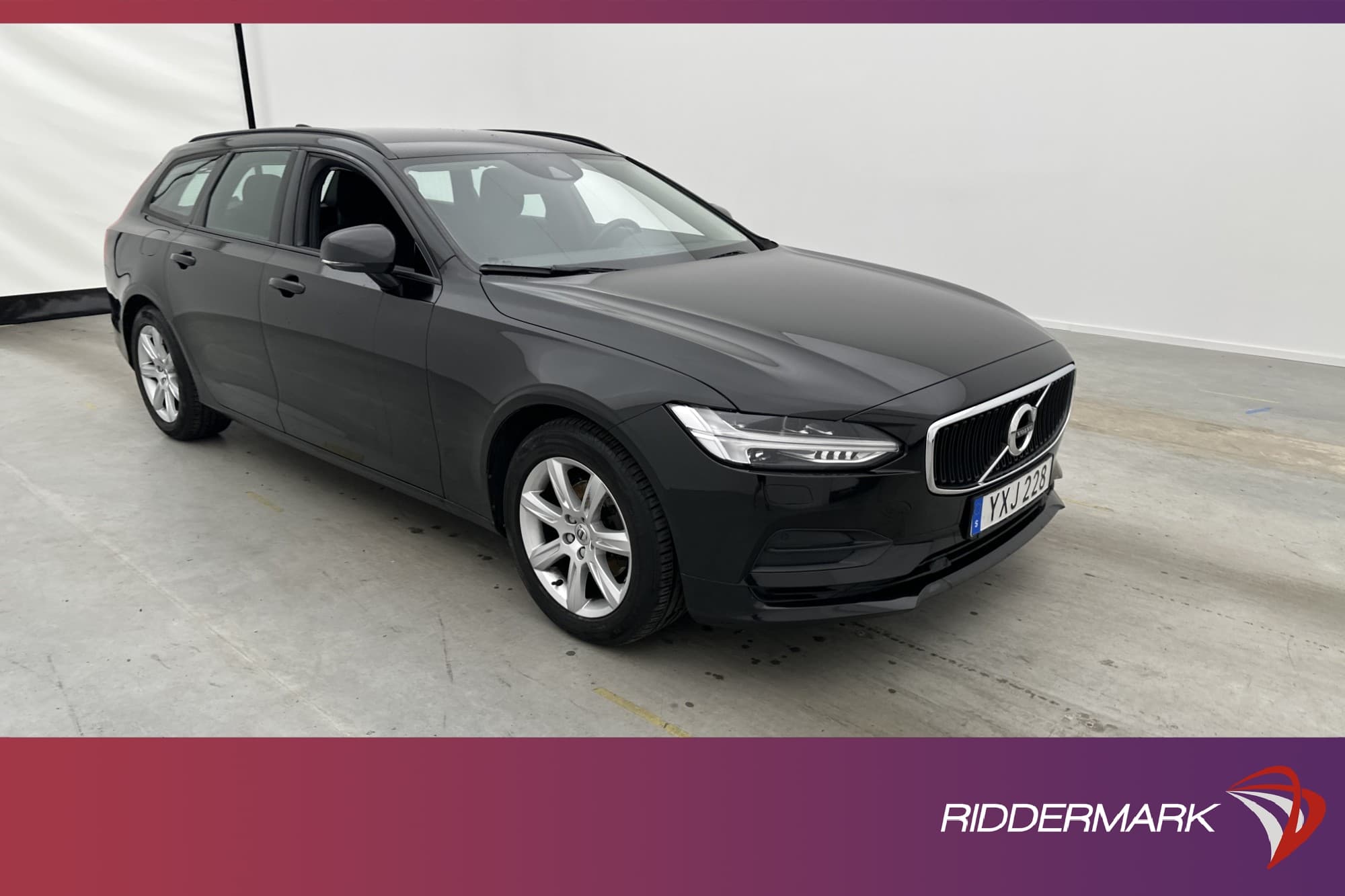 Volvo V90 D3