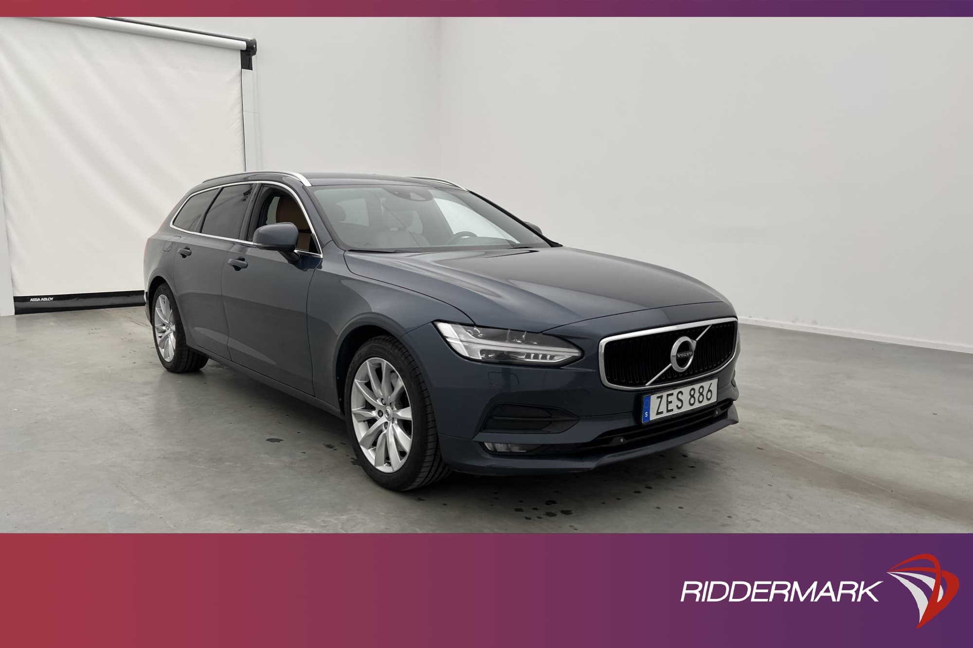 Volvo V90 T4 190hk