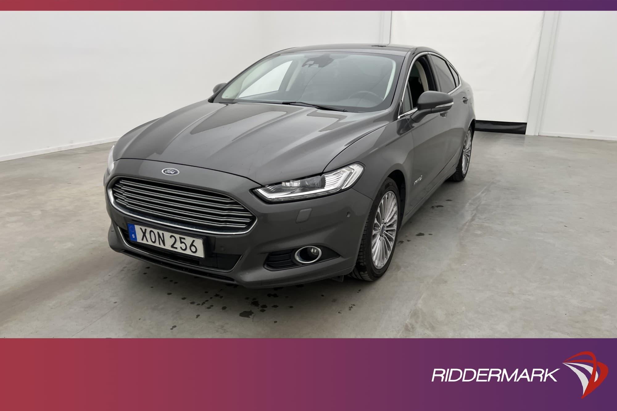 Ford Mondeo Sedan Hybrid 187hk
