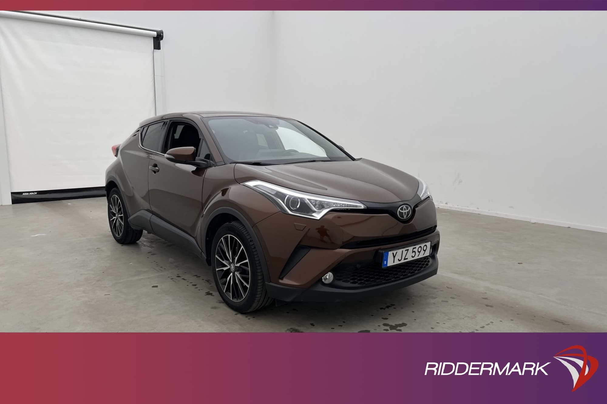 Toyota C-HR 1.2 Turbo AWD 116hk