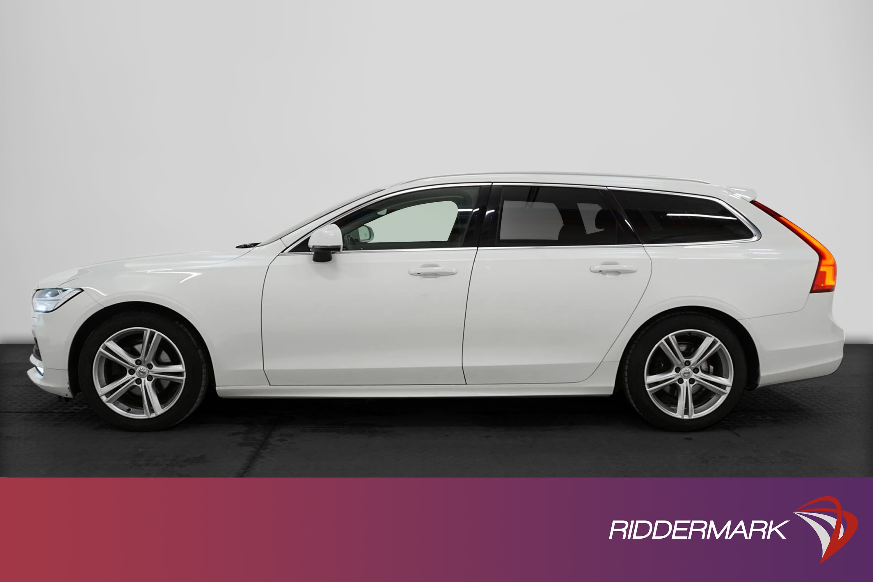 Volvo V90 D4 AWD 190hk