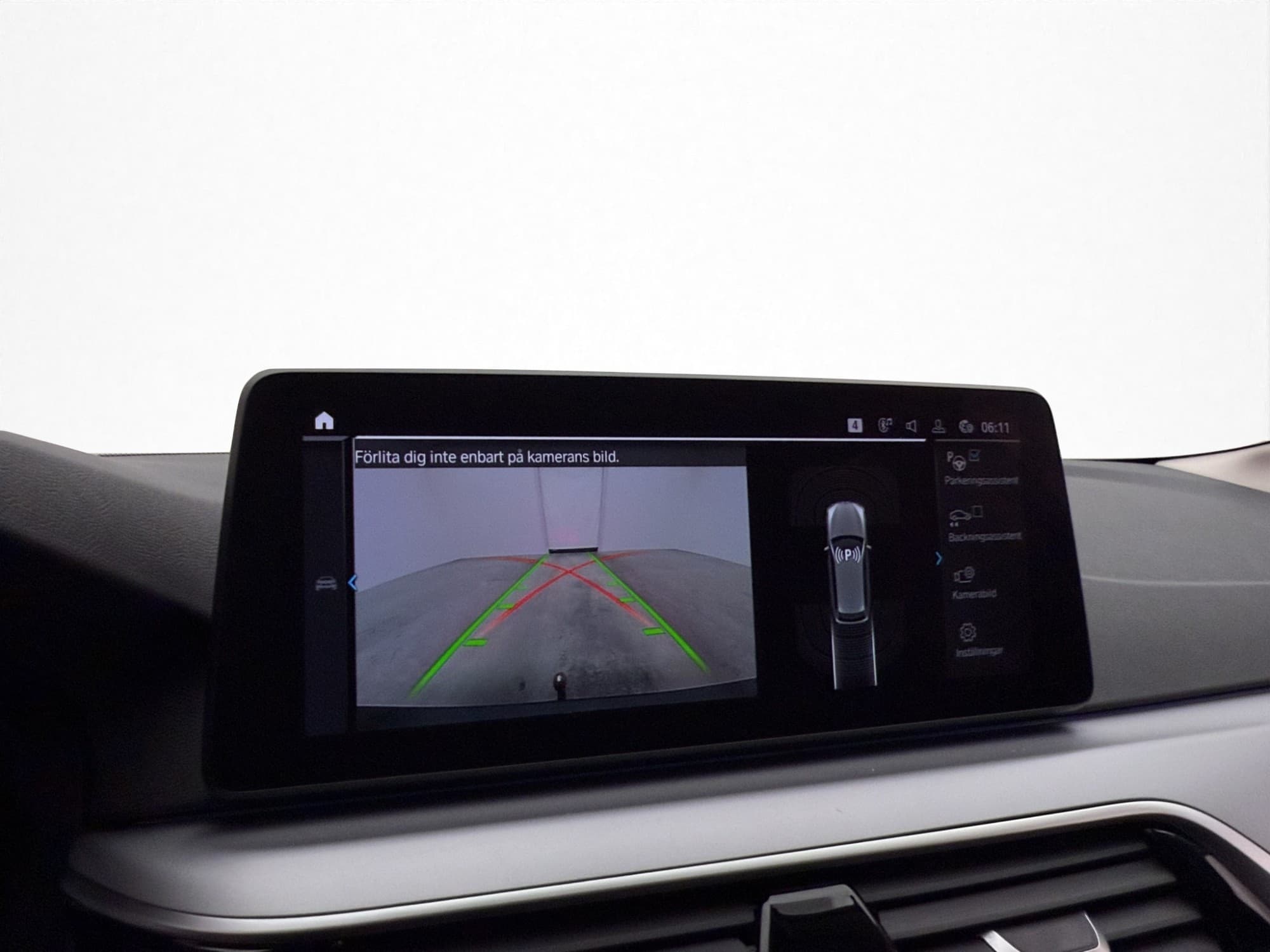 BMW 530 e xDrive 292hk Cockpit Kamera Drag Navi Skinn Moms