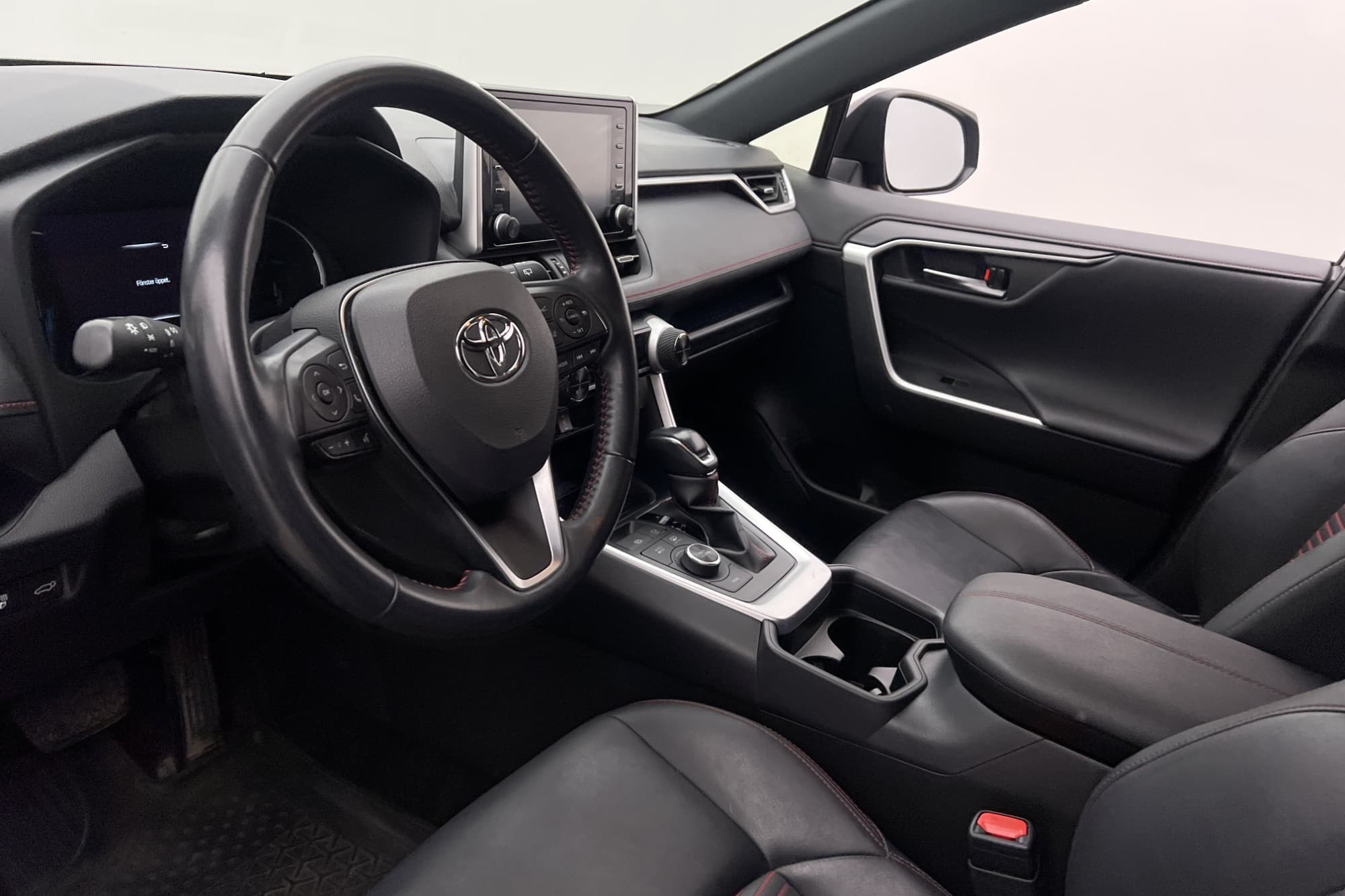 Toyota RAV4 Plug-in AWD 306hk Launch Edt Kamera Drag MOMS