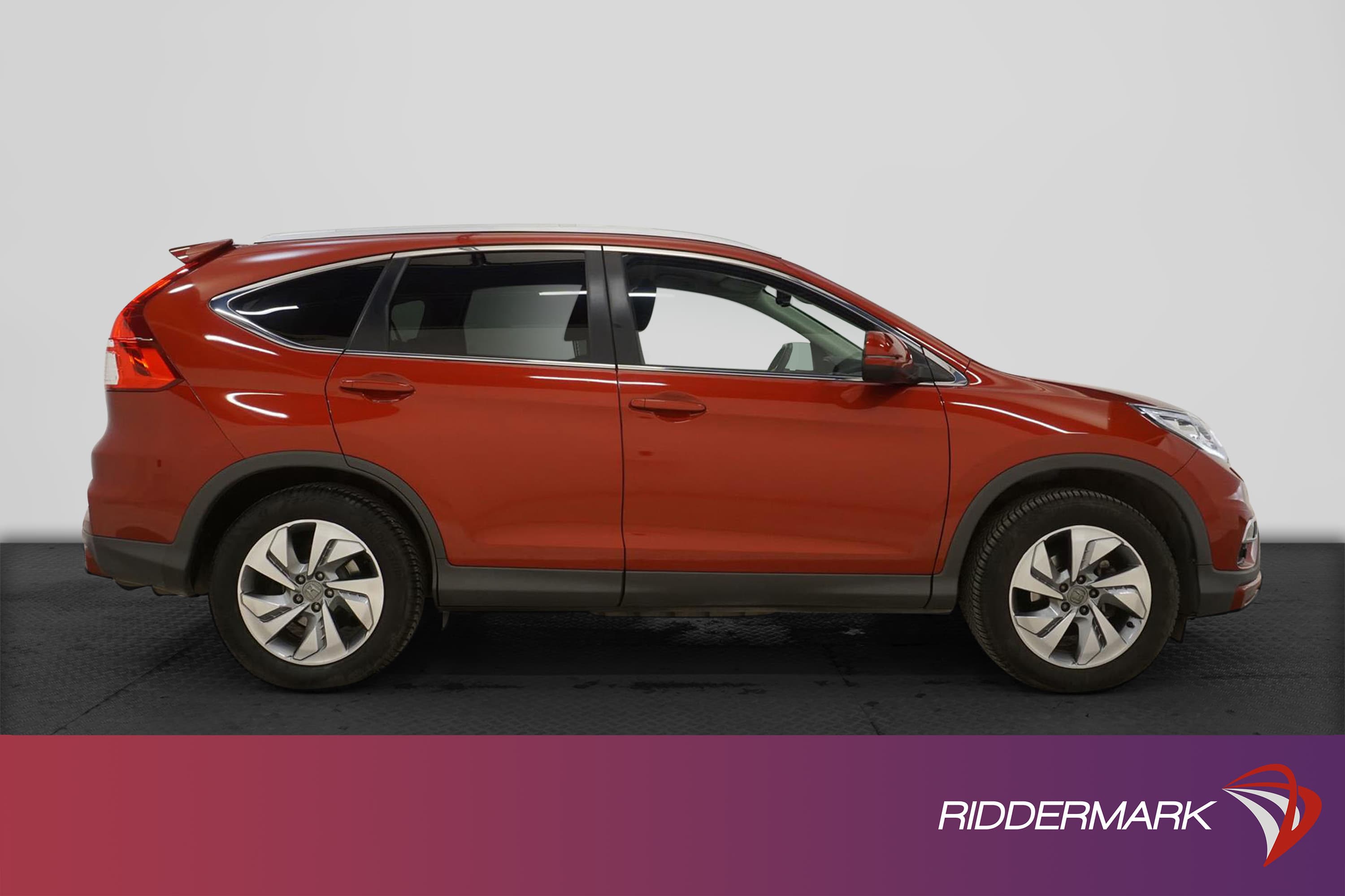 Honda CR-V 2.0 4WD 155hk Navi M&K-Värm B-Kam Drag Nyservad
