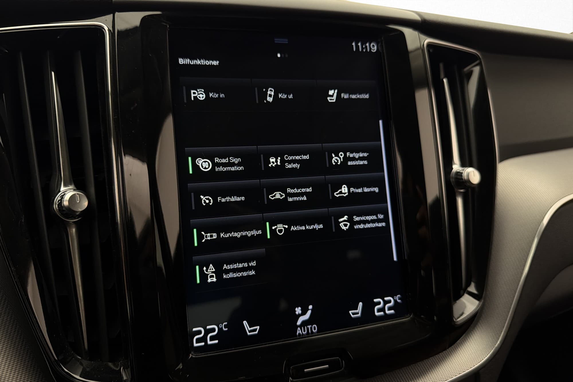 Volvo XC60 T5 250hk AWD Inscription Värmare Skinn Drag