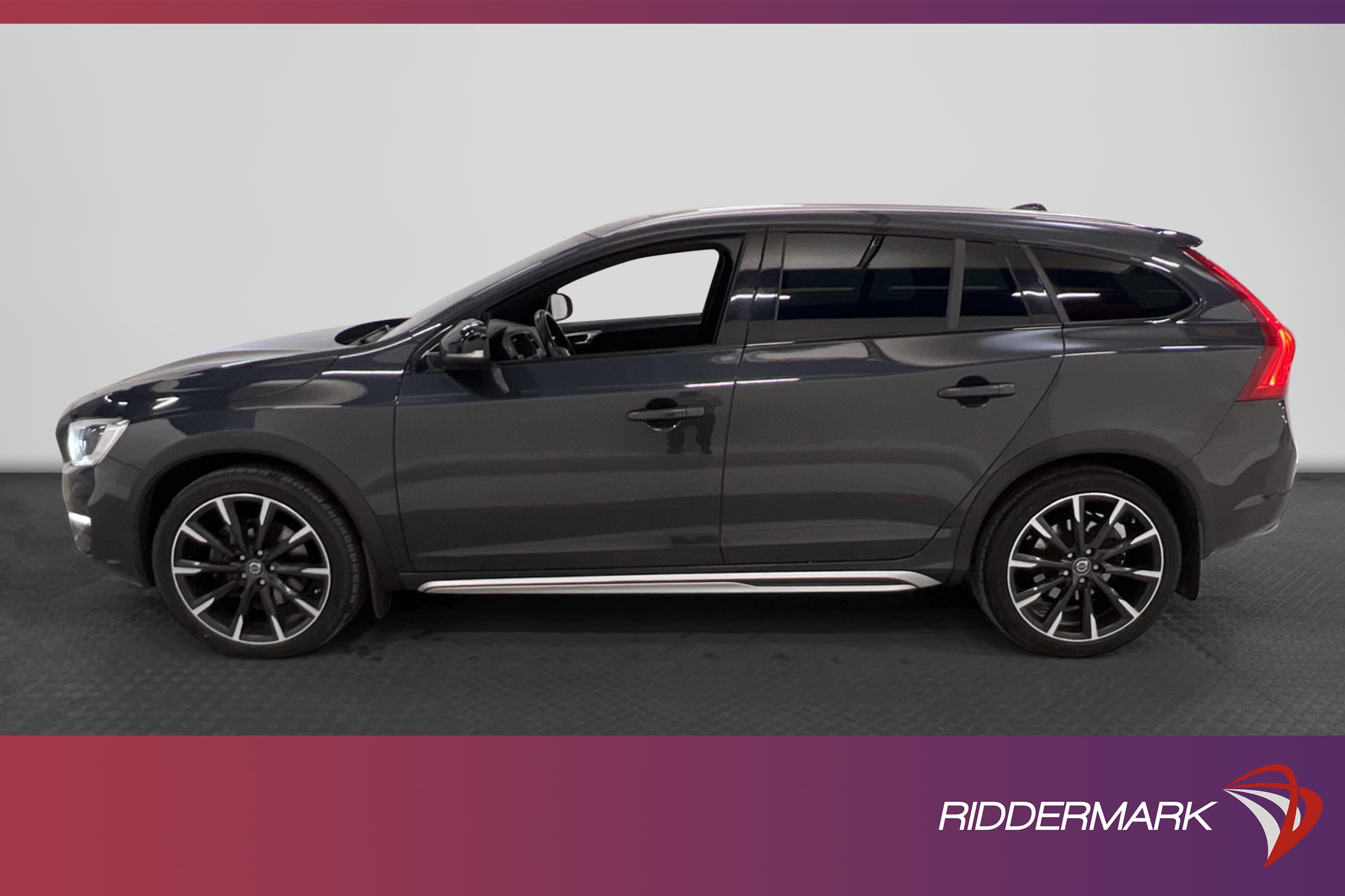 Volvo V60 Cross Country D4 AWD