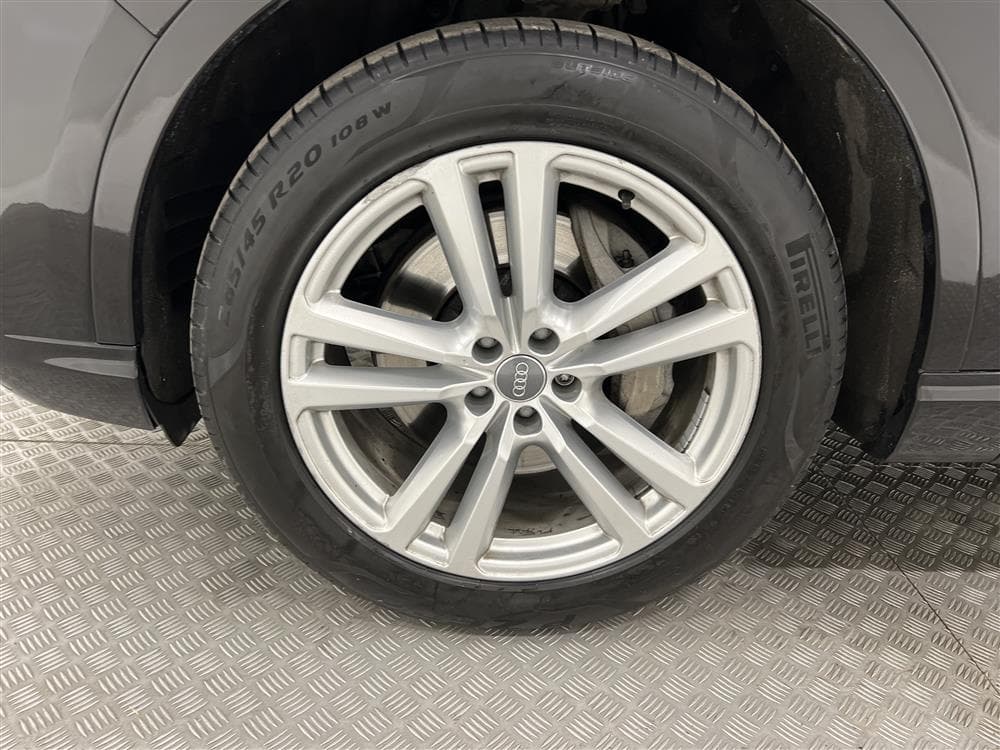 Audi Q7 3.0 TDI 272hk quattro S-Line Cockpit 7-sits GPS BOSEinteriör