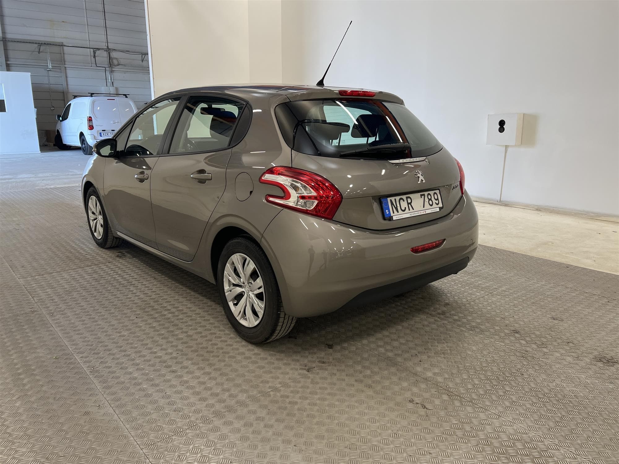 Peugeot 208 1.2 82hk