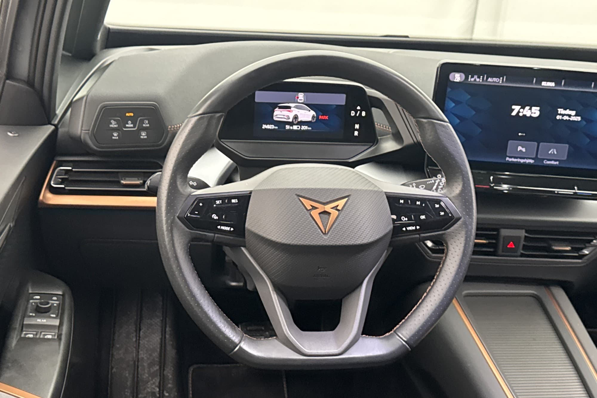 CUPRA Born 58 204hk Värmare Rattvärme CarPlay MOMS