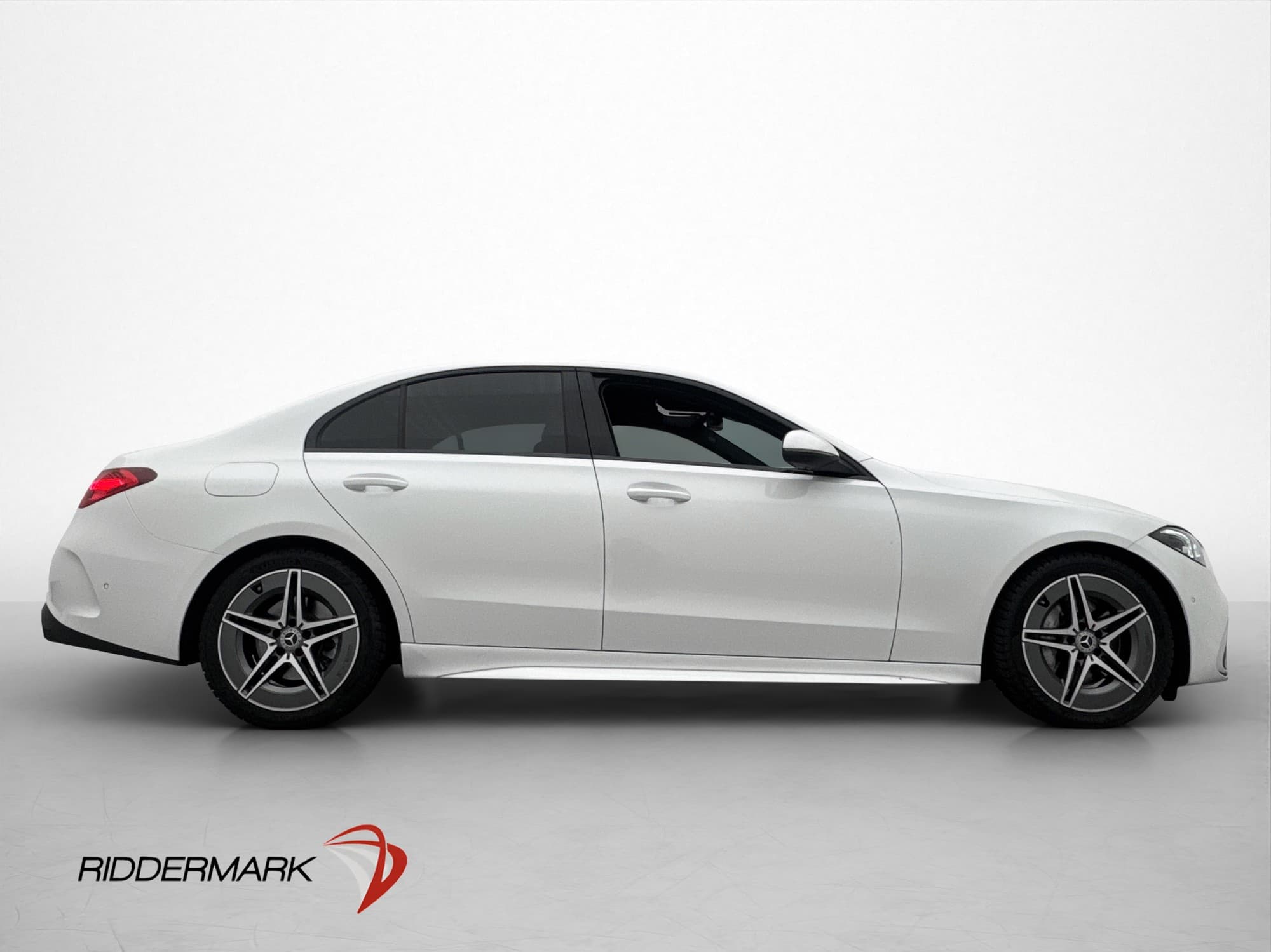 Mercedes-Benz C 220 d 200hk AMG Värmare Ambient Kamera Navi