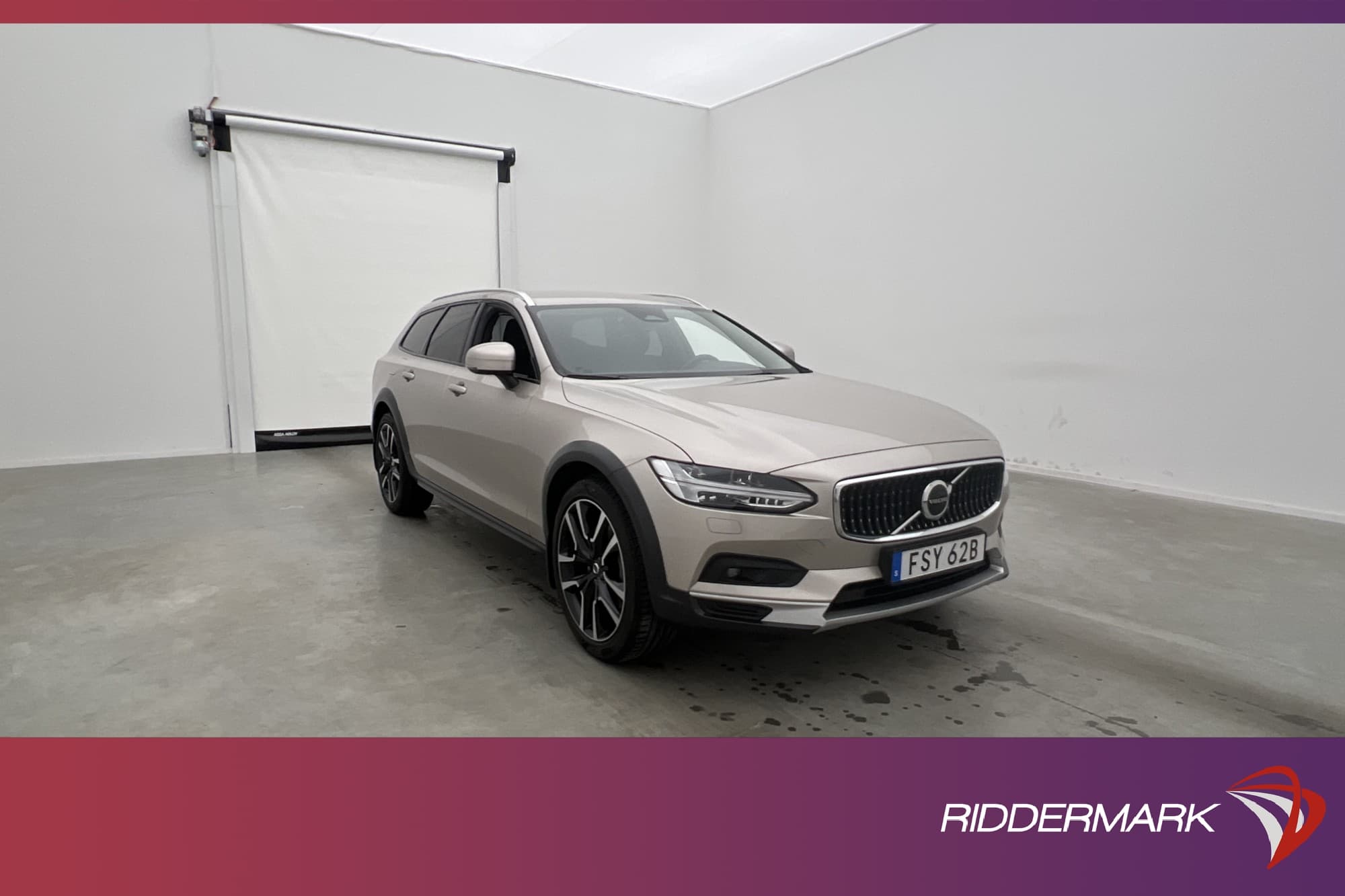 Volvo V90 Cross Country B4 AWD