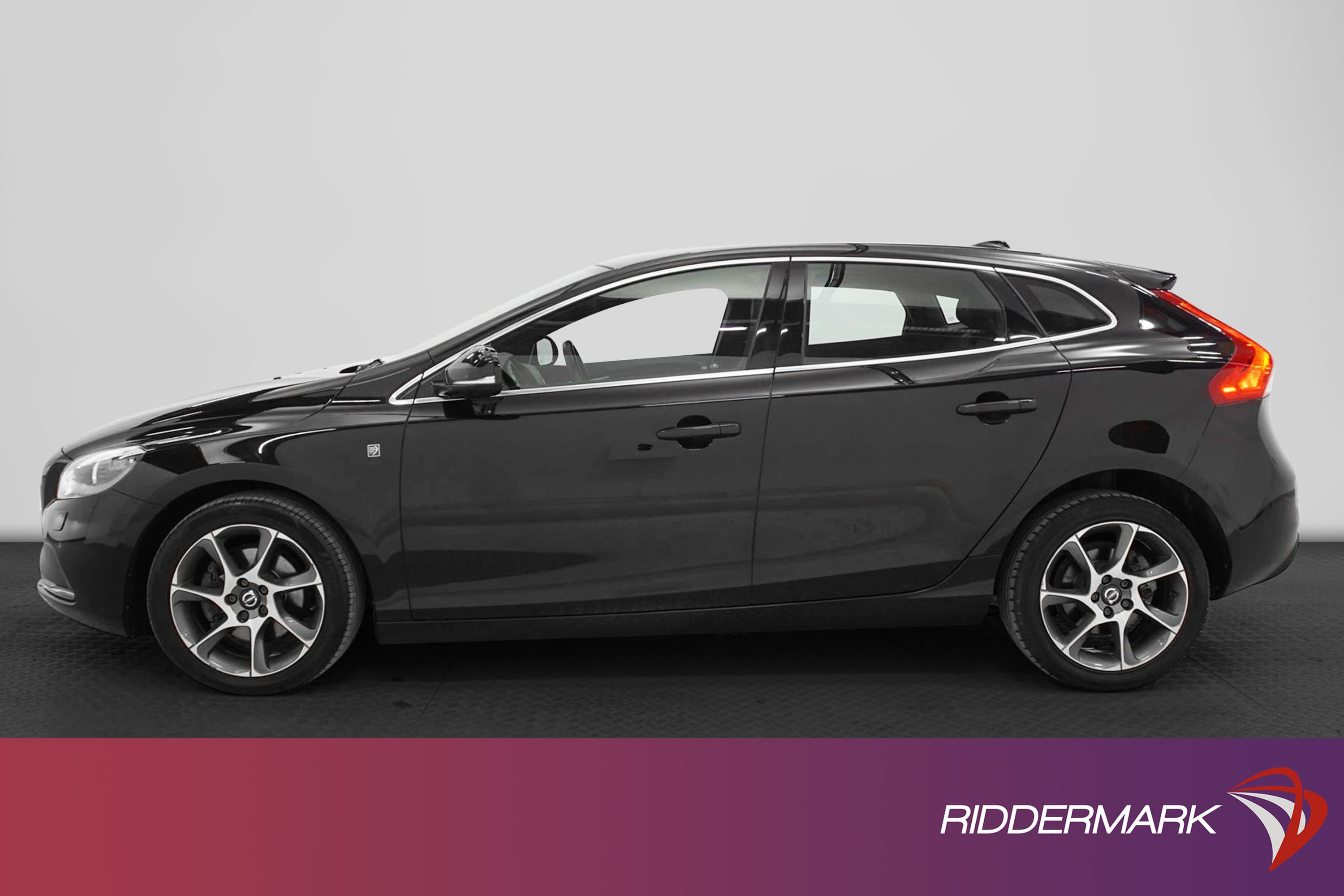 Volvo V40 T2 122 hk
