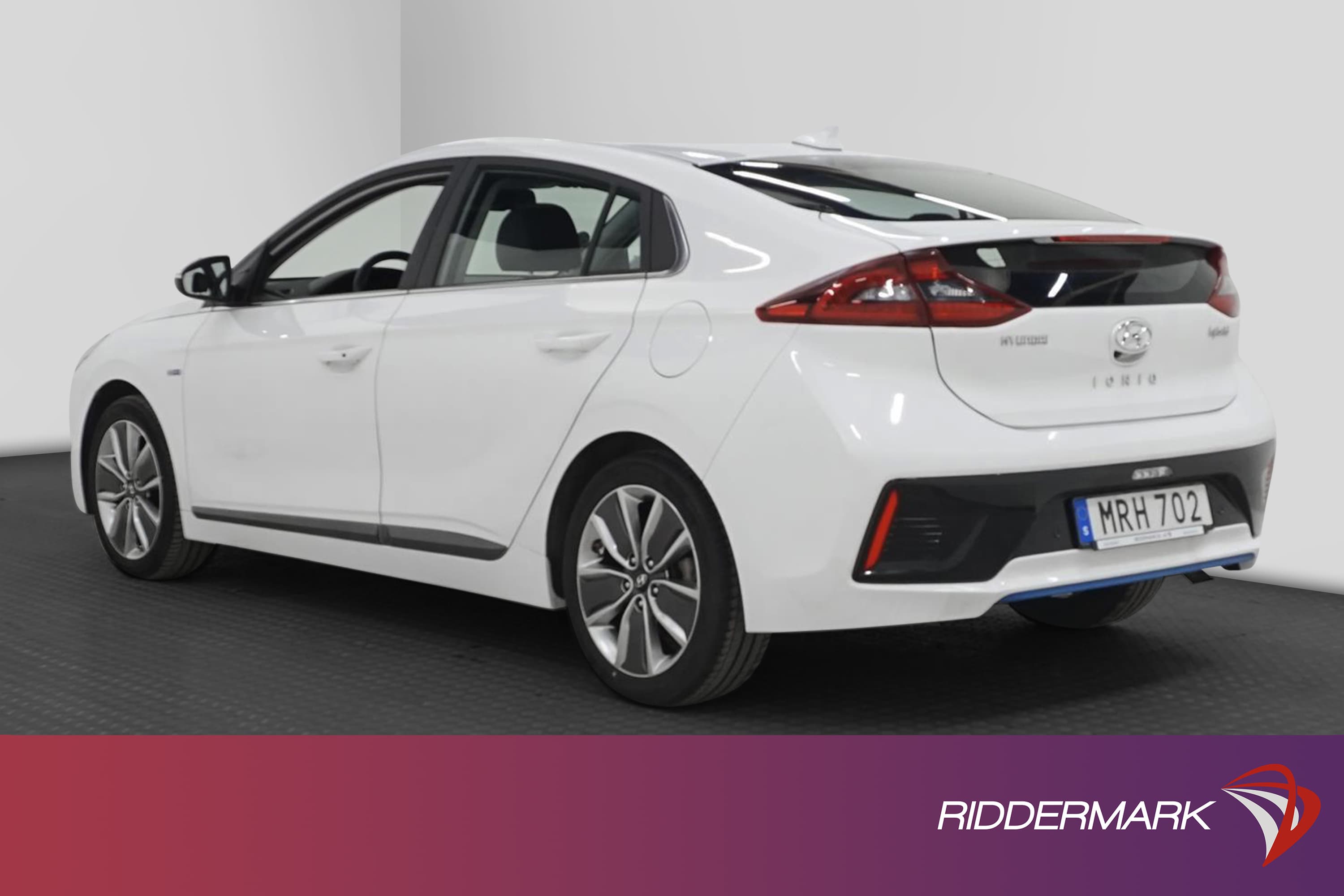 Hyundai Ioniq 1.6 Hybrid 141hk Premium Plus Kamera 0,39l/mil