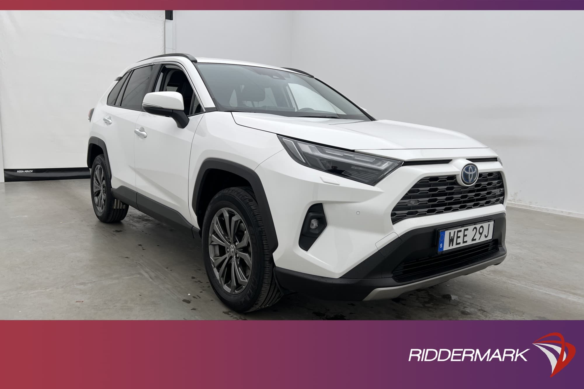 Toyota RAV4 Hybrid AWD 222hk