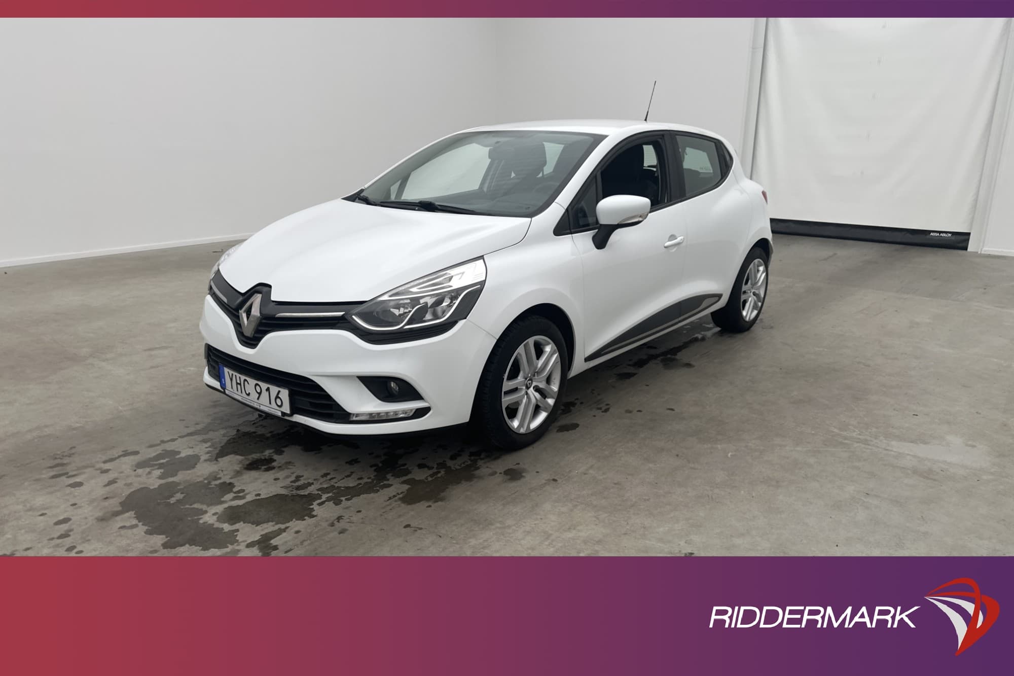 Renault Clio 73hk