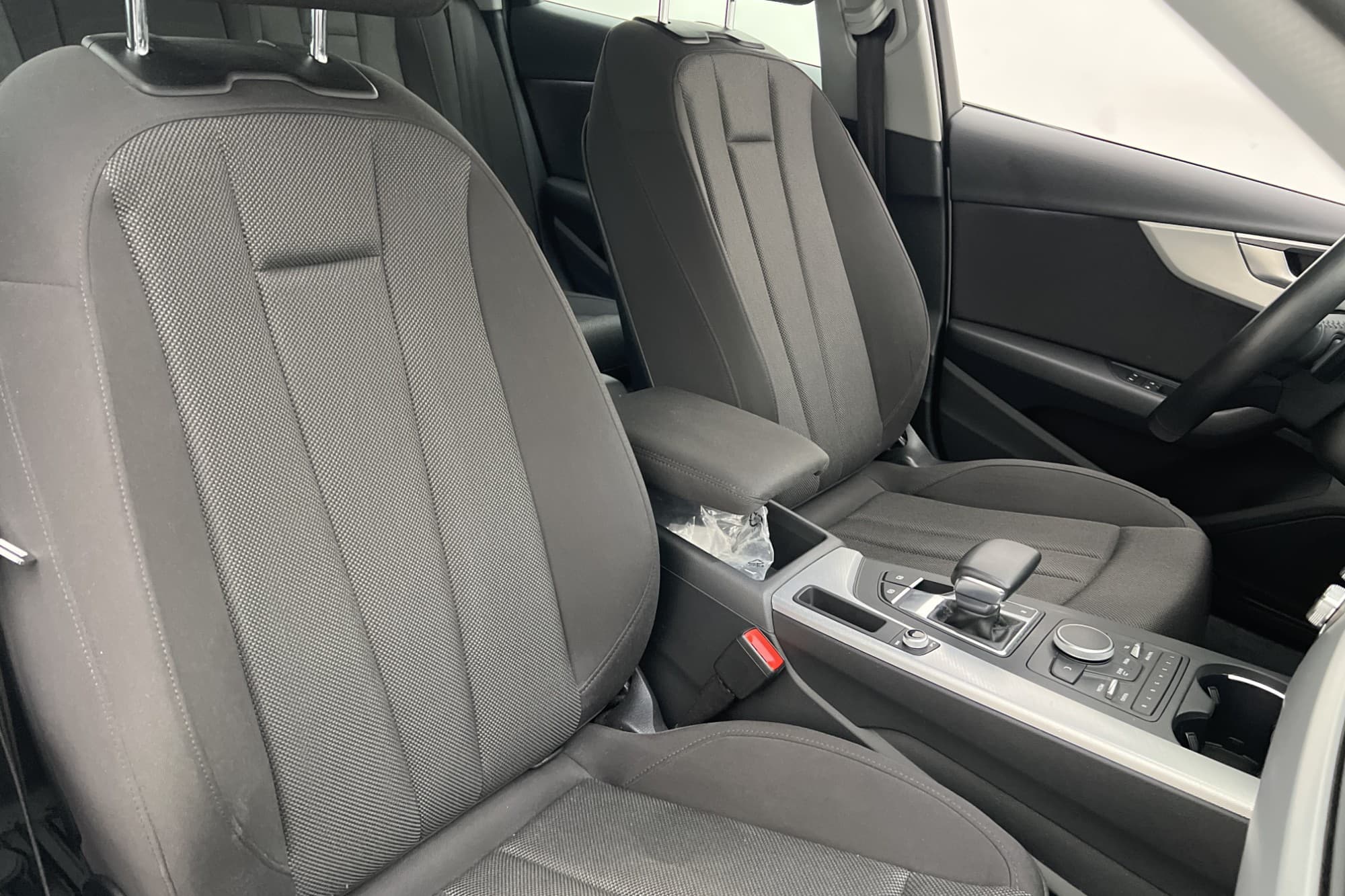 Audi A4 Avant TDI 150hk Navi Farthållare Keyless 0.41L/Mil