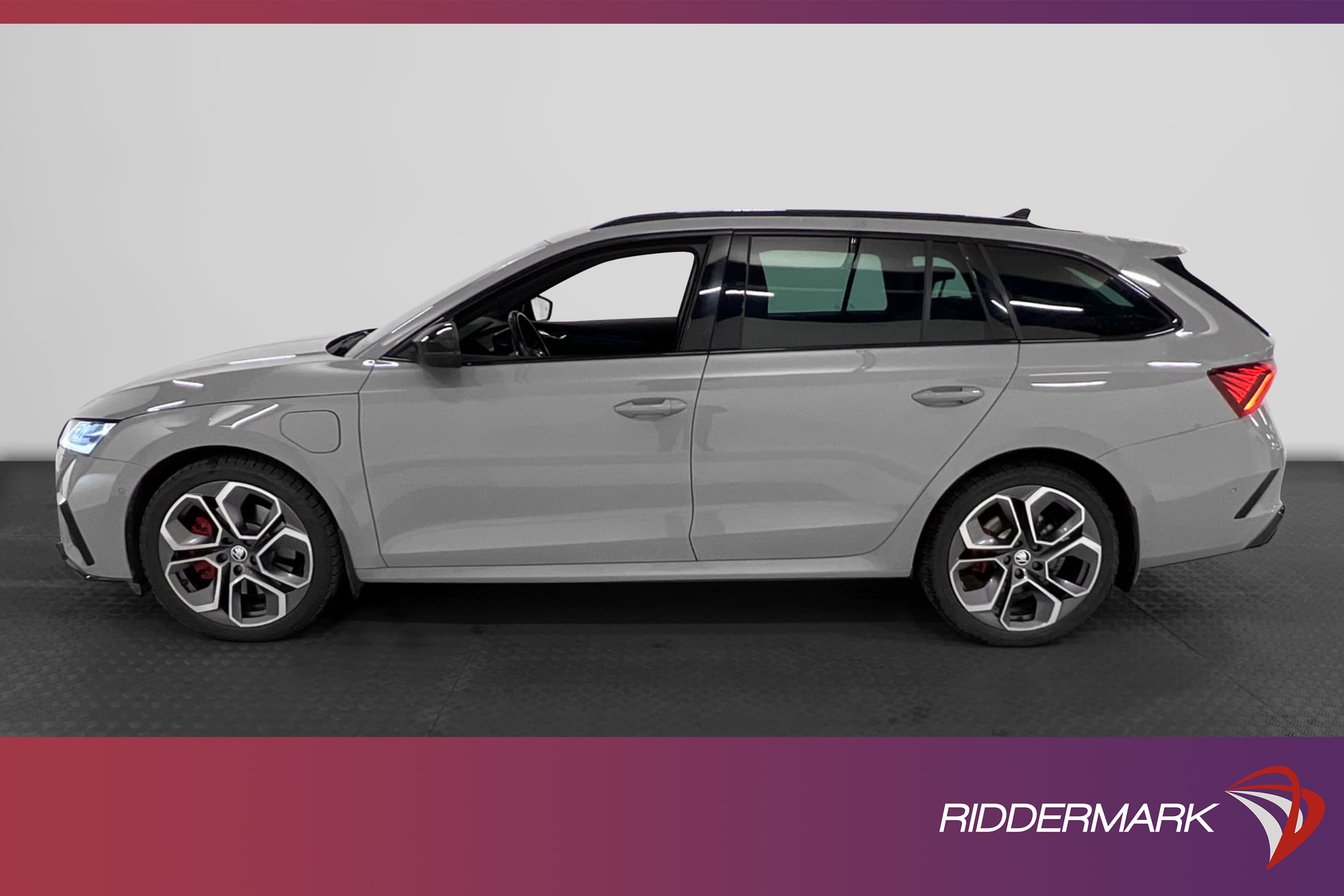 Škoda Octavia Kombi RS PHEV 245hk
