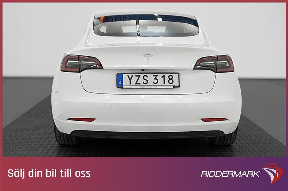 Tesla Model 3 Standard Range Plus 258hk Svensksåld Autopilotexteriör