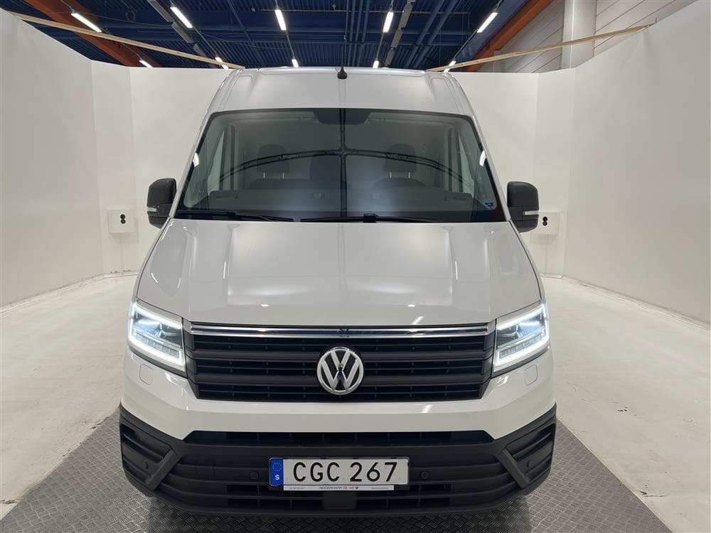 Volkswagen Crafter 2.0TDI Aut 177hk L2H2 Drag Värmare Moms