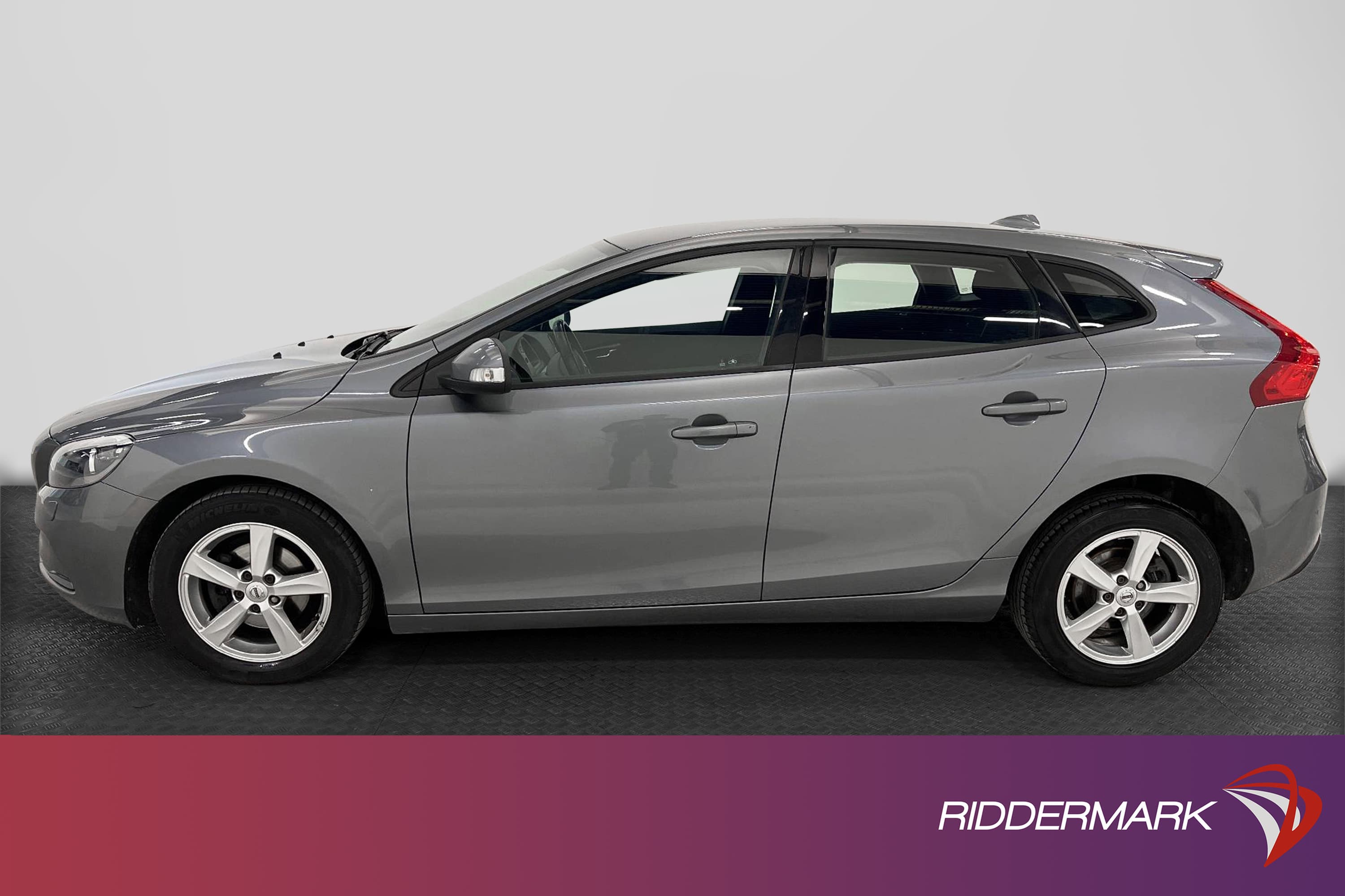 Volvo V40 D2 Kinetic 120hk