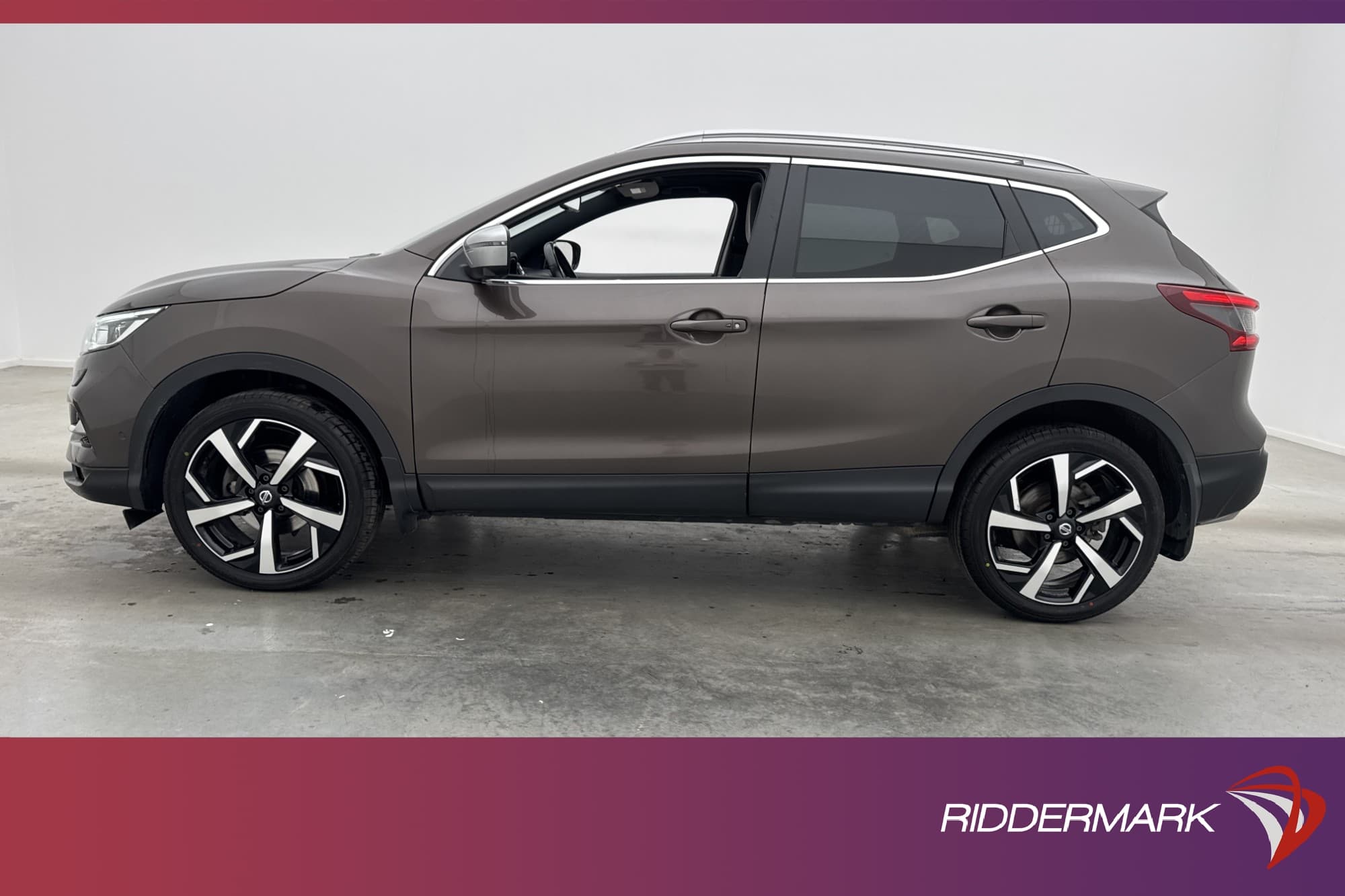 Nissan Qashqai 1.6 dCi 130hk 4WD Tekna+ Skinn Pano BOSE 360°