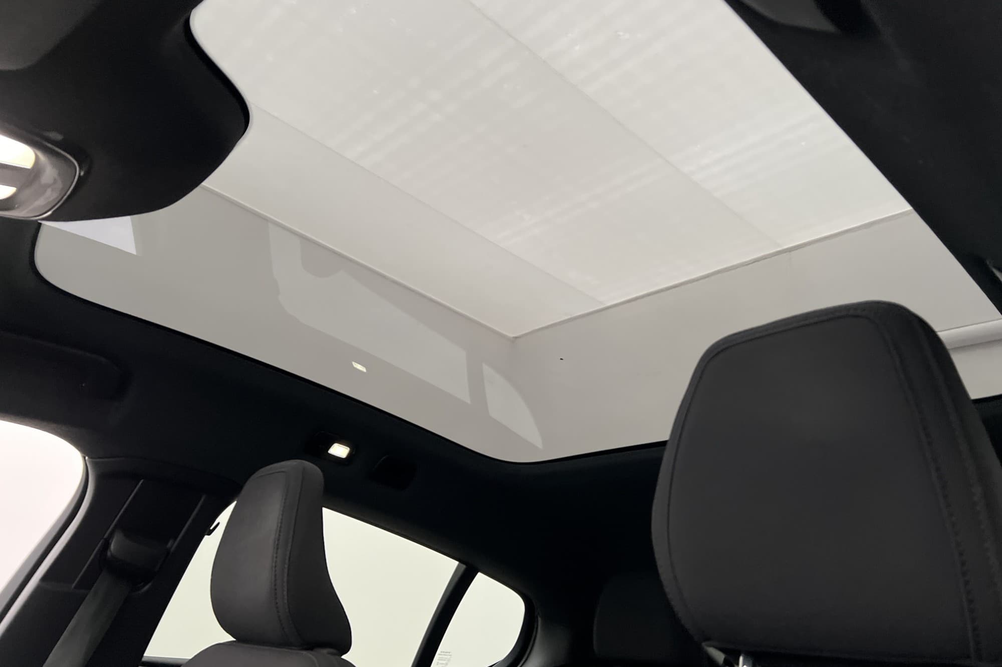 Volvo C40 Recharge Twin motor Ultimate Värmare Pano H/K 360°