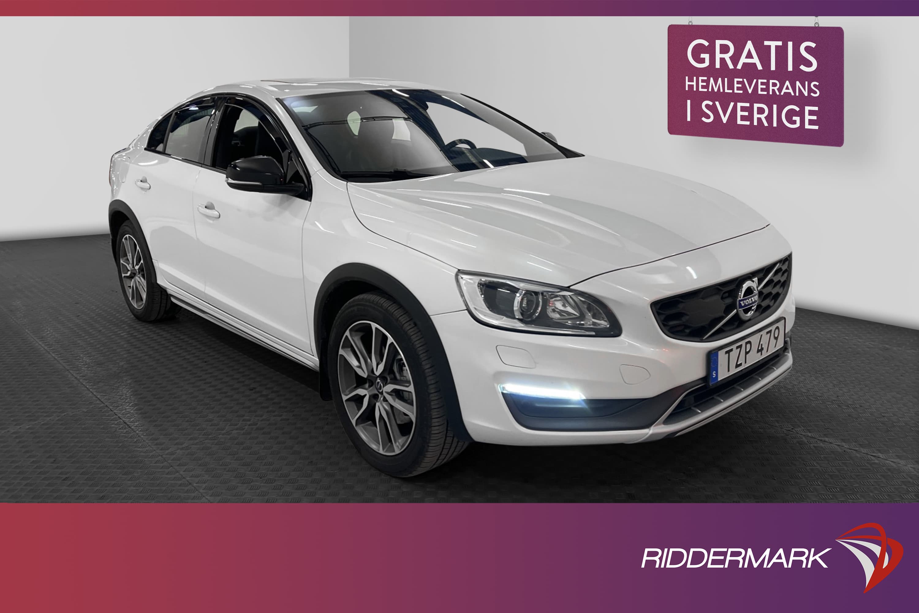 Volvo S60 Cross Country D4 AWD