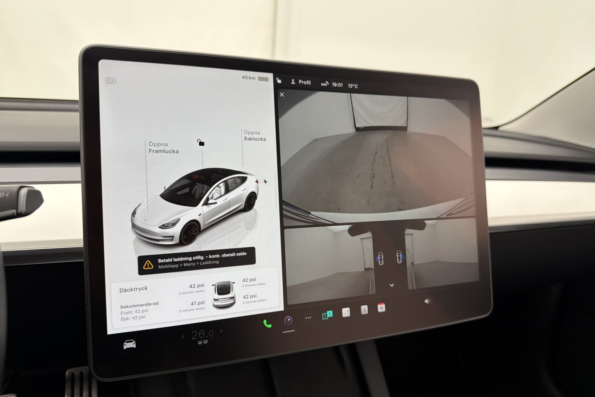 Tesla Model 3 Performance AWD Pano AP Sv.Såld Ljus interiör
