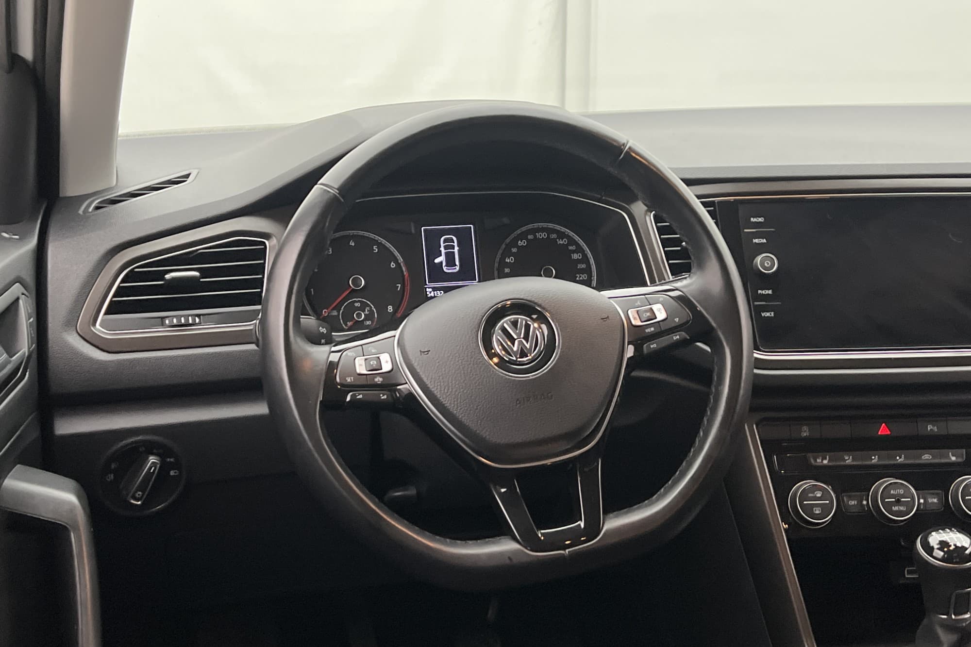 Volkswagen T-Roc 1.0 TSI 110hk Apple CarPlay P-Sensorer