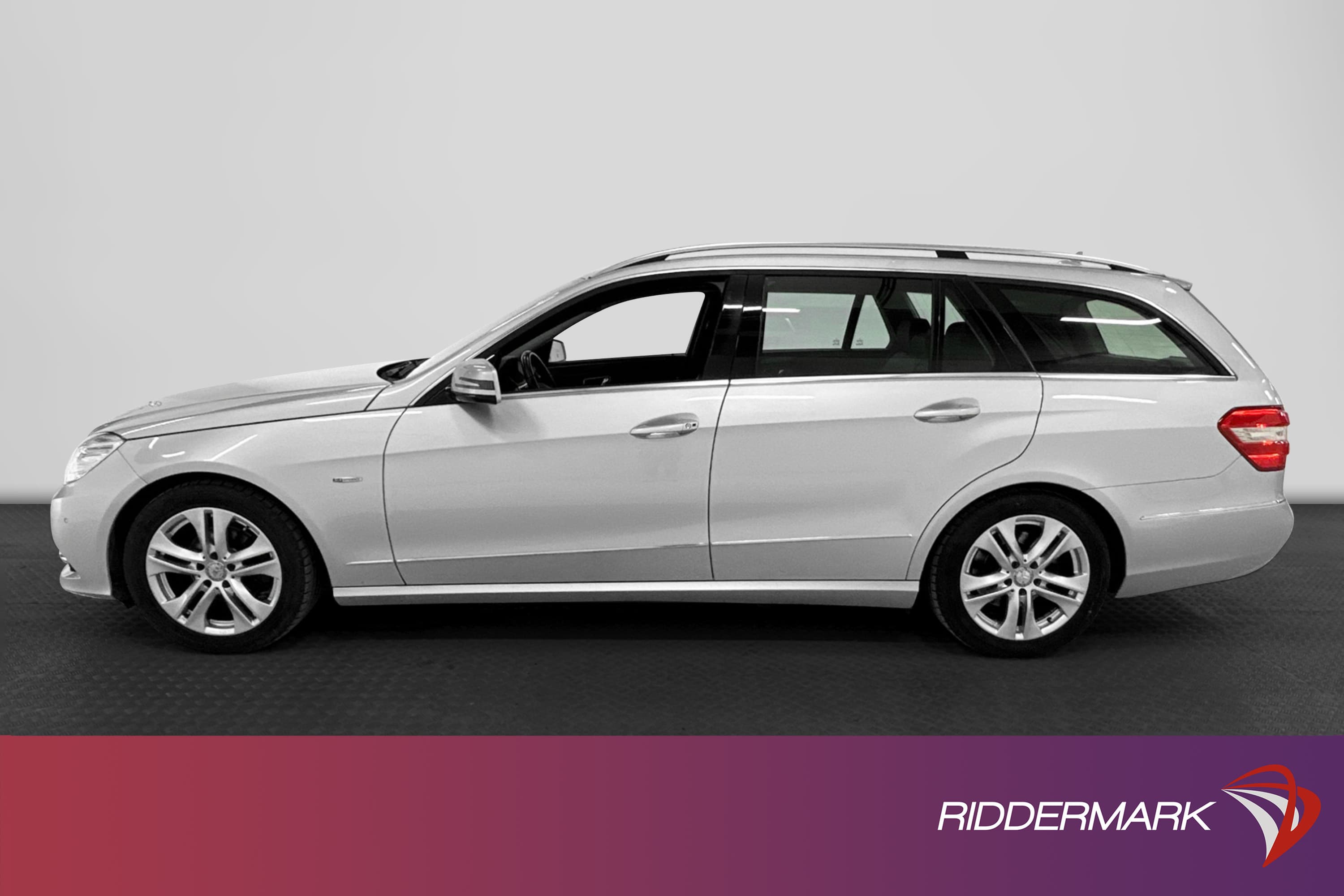 Mercedes-Benz E 200 T CGI 184hk