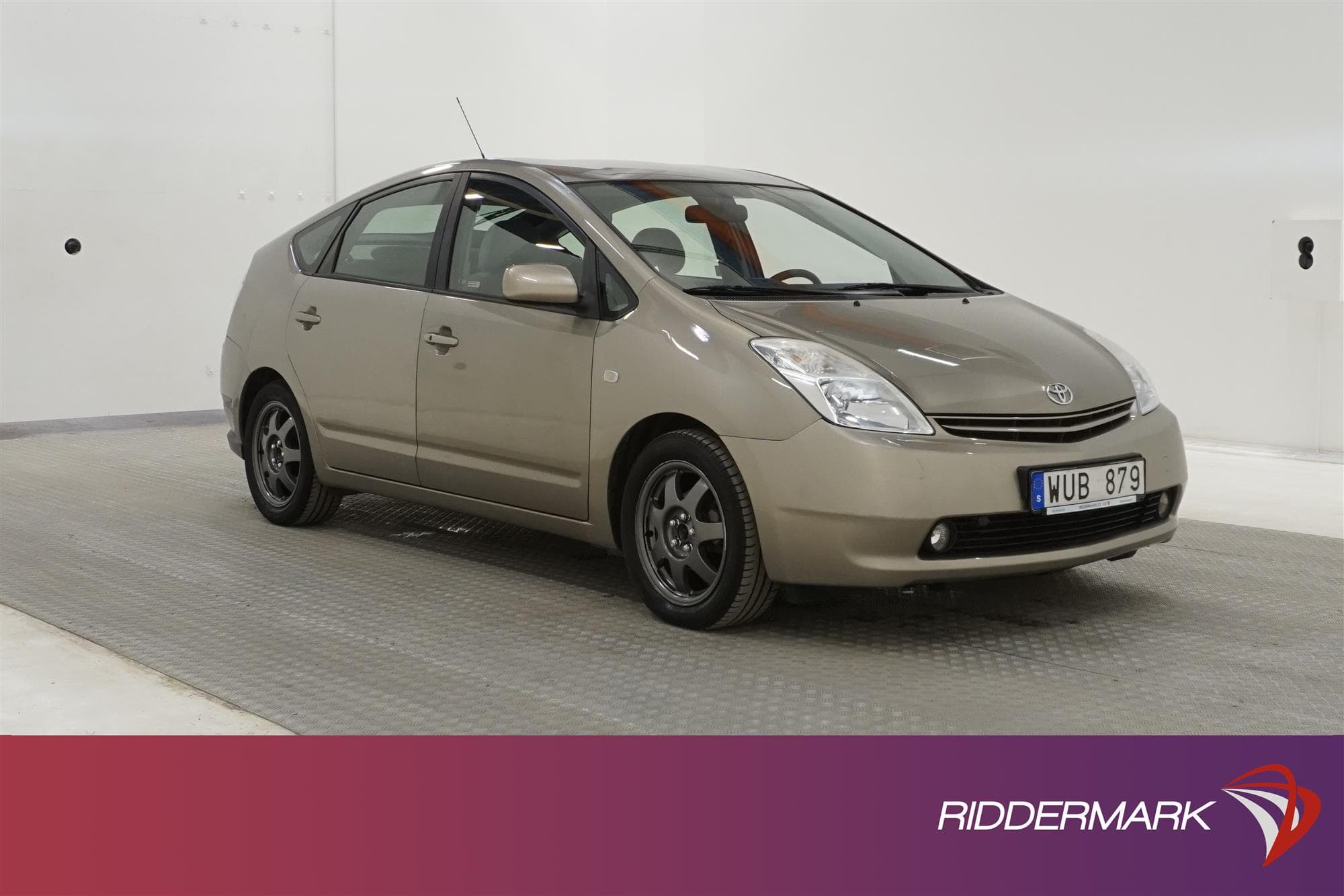 Toyota Prius 1.5 CVT 112hk